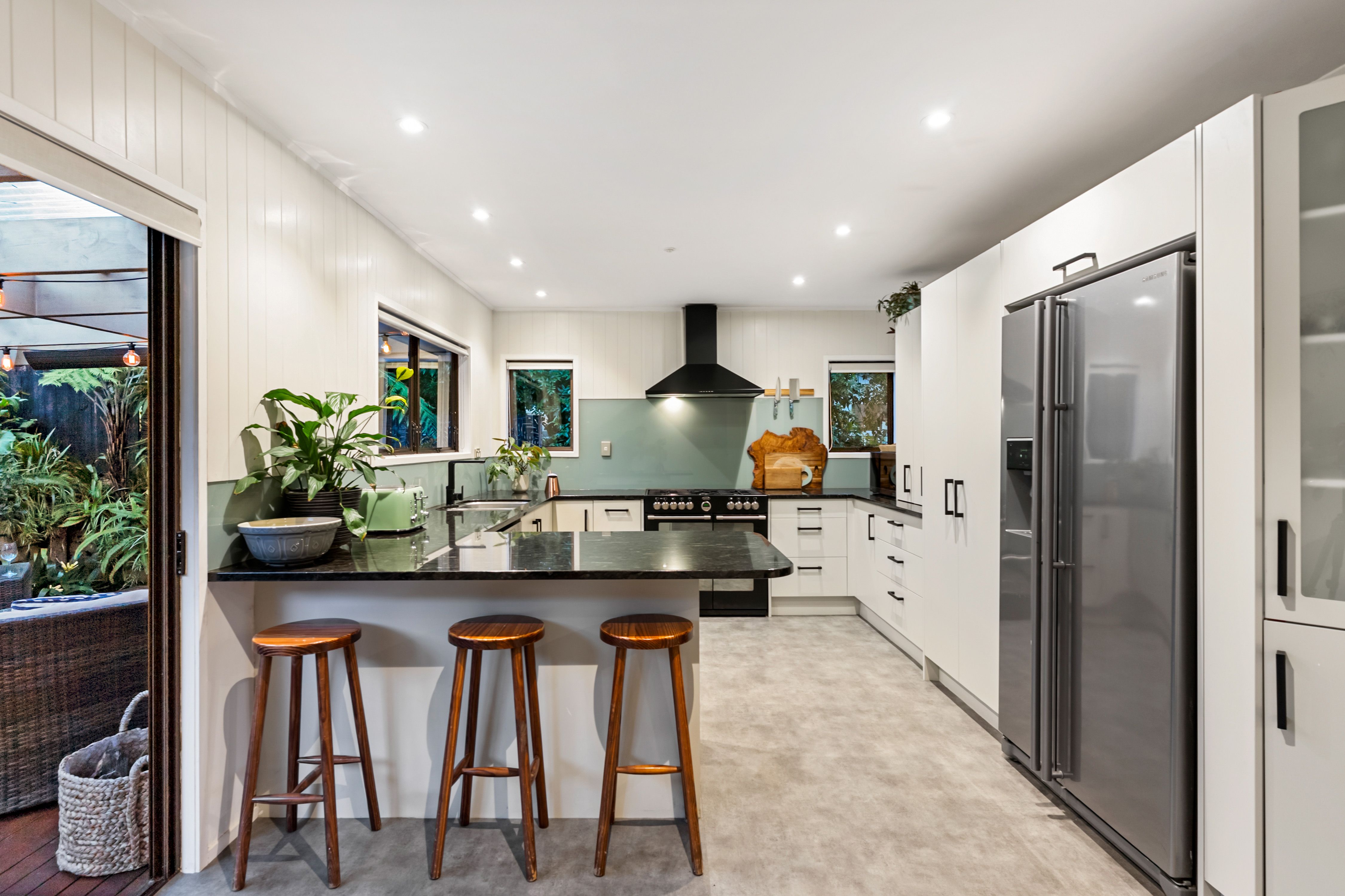1/964 Beach Road, Torbay, North Shore City