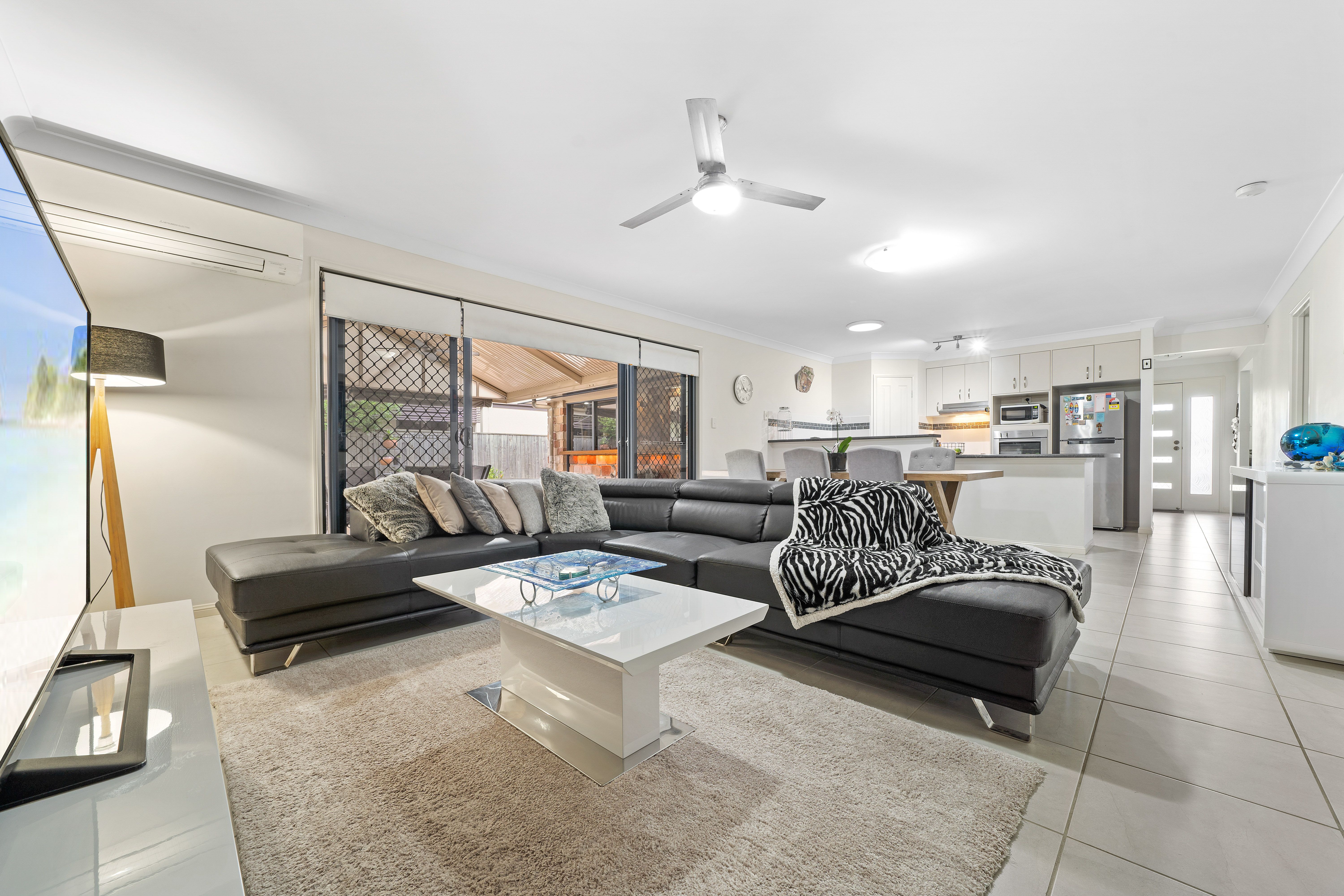 3 River Gum Court, Loganholme, QLD 4129