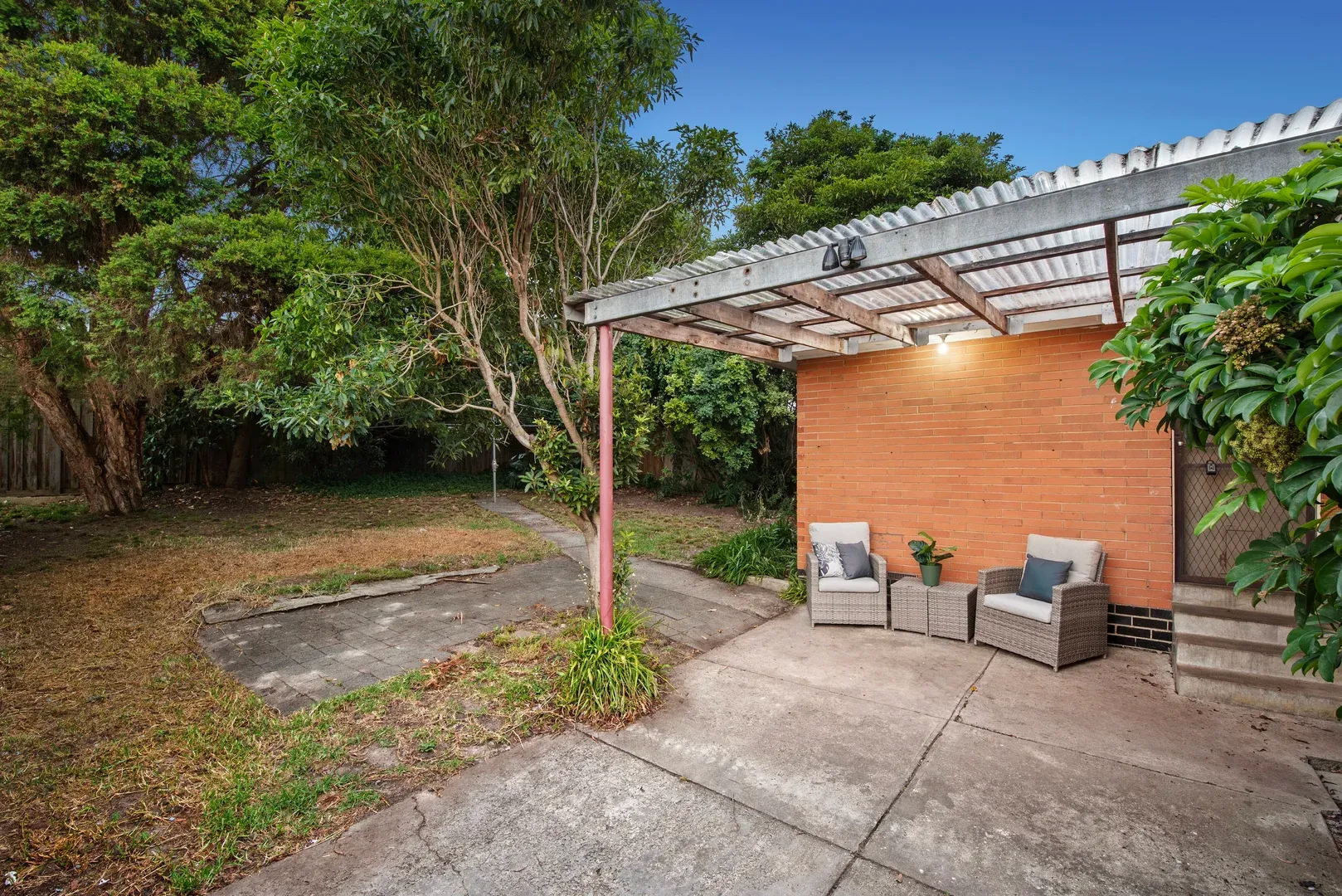 6 Castle Street — photo 12 of 14