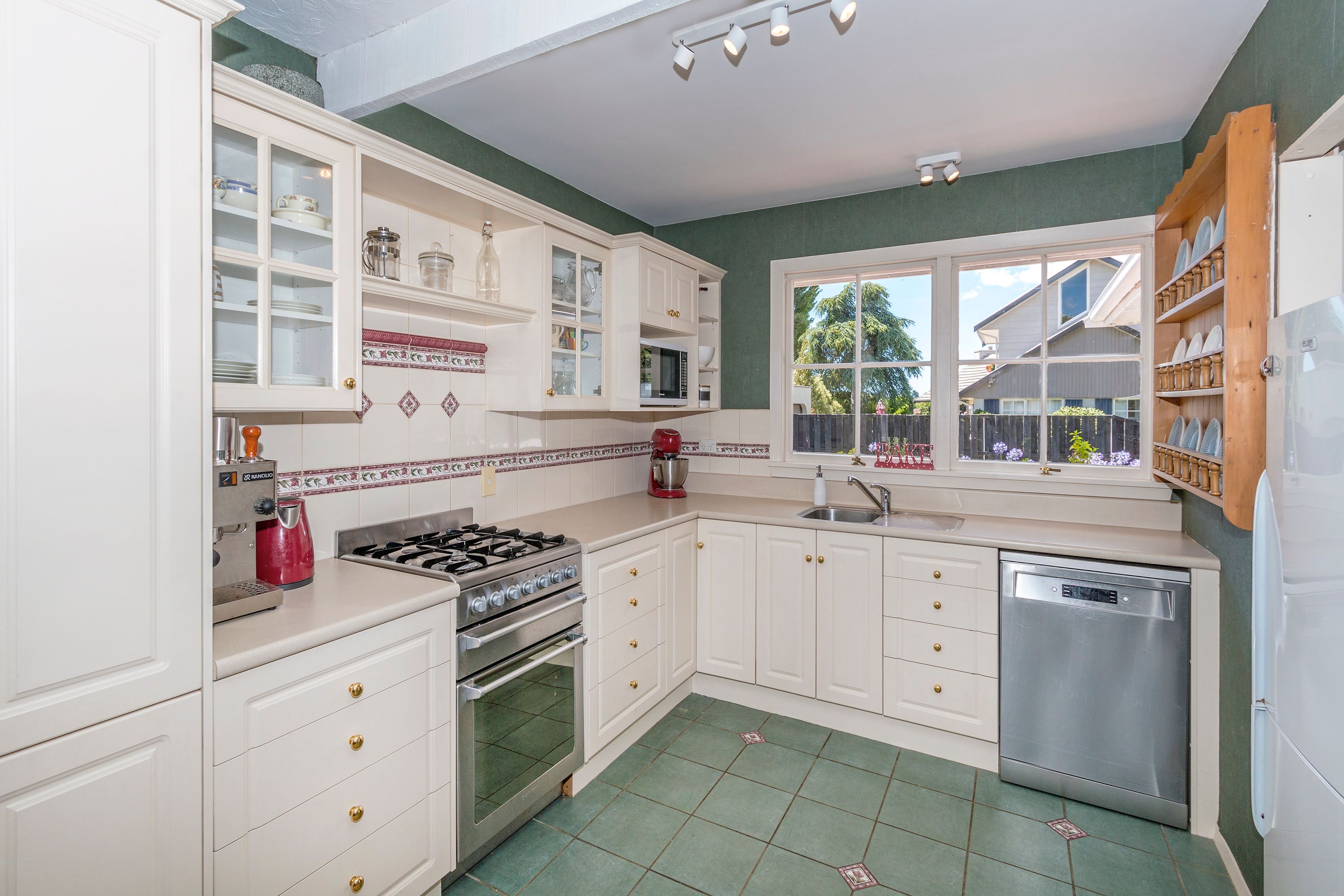 12 Kew Place, Mairehau, Christchurch City