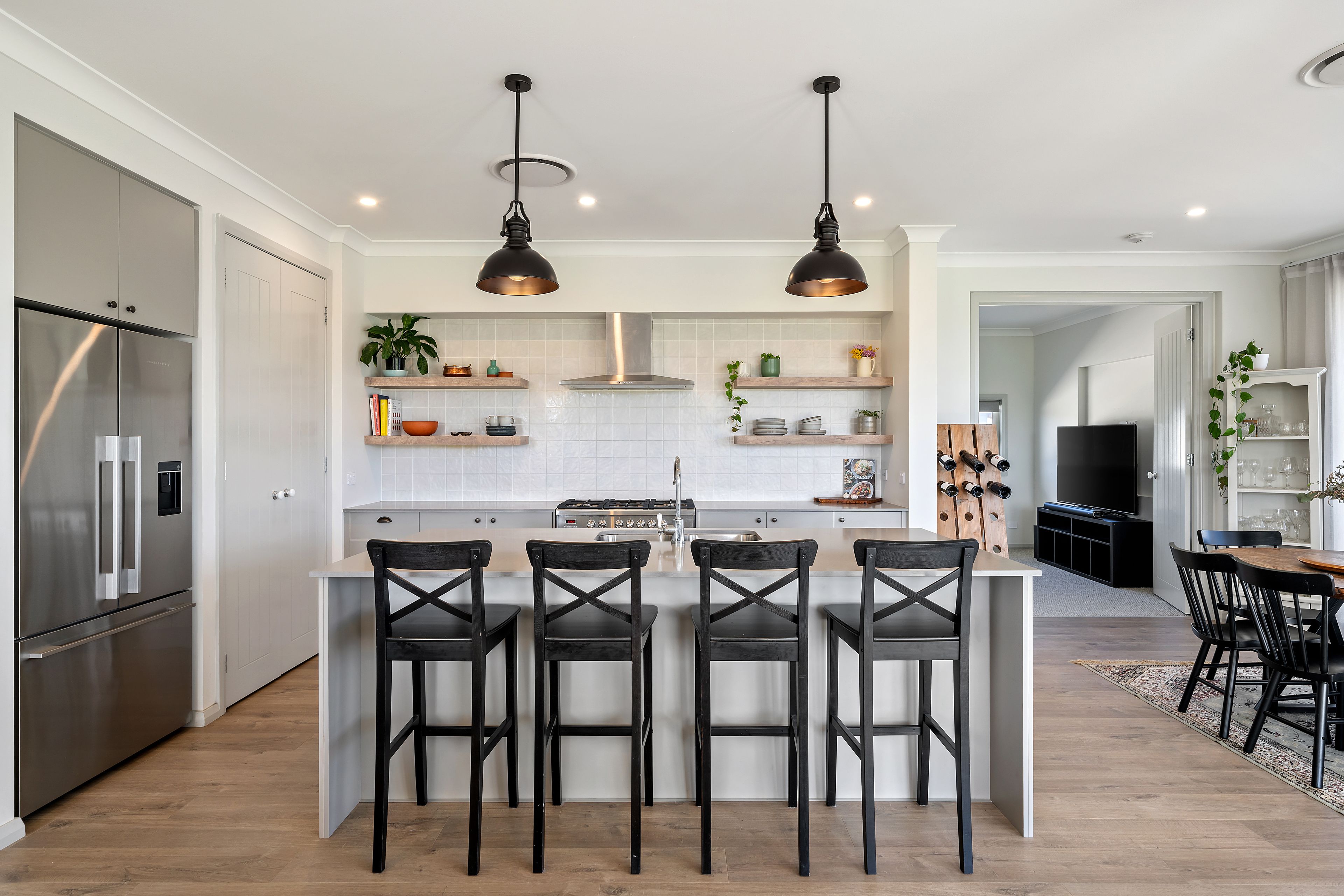 14 Acacia Street , Gundaroo NSW 2620