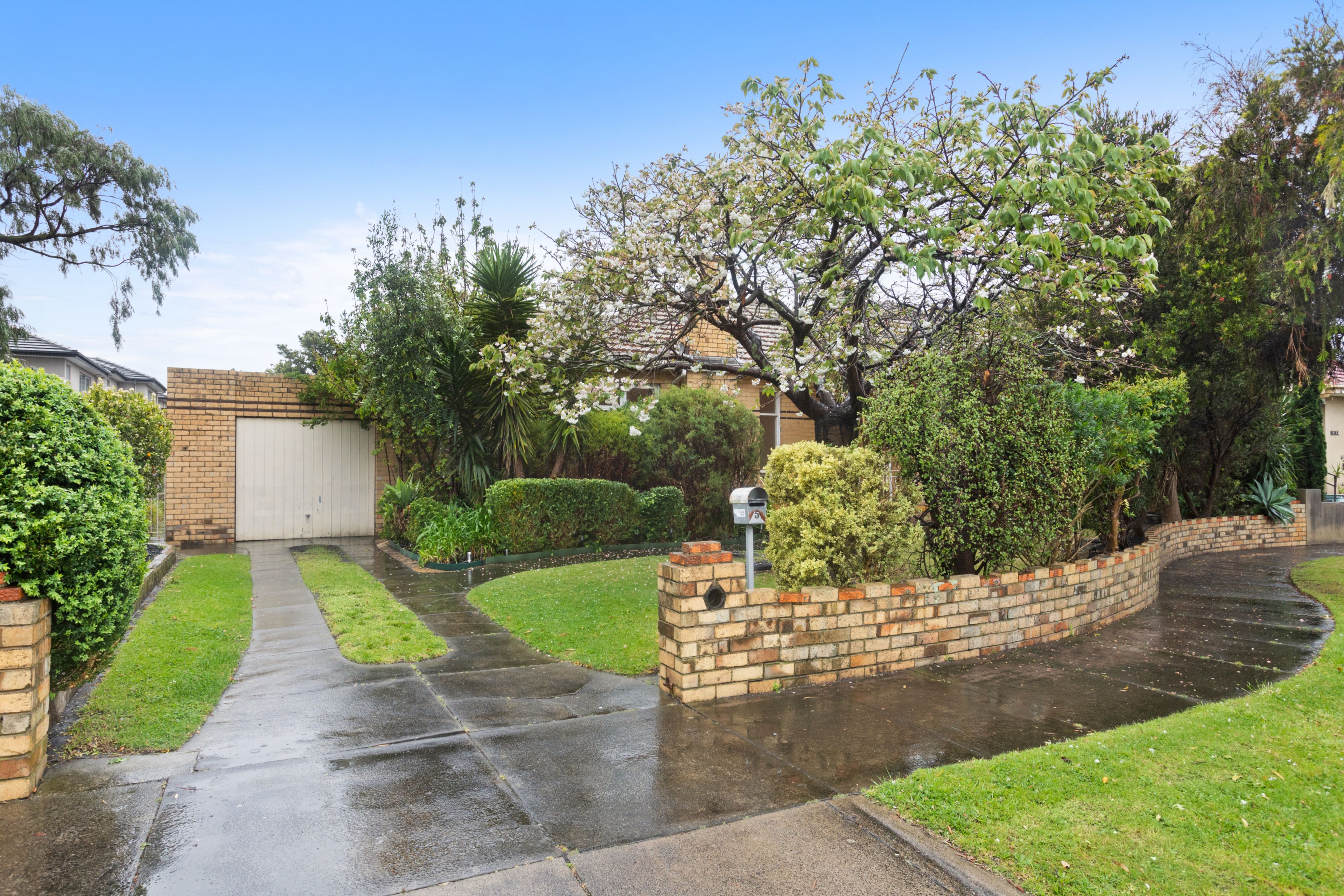 5 Shelford Court, Cheltenham, VIC 3192