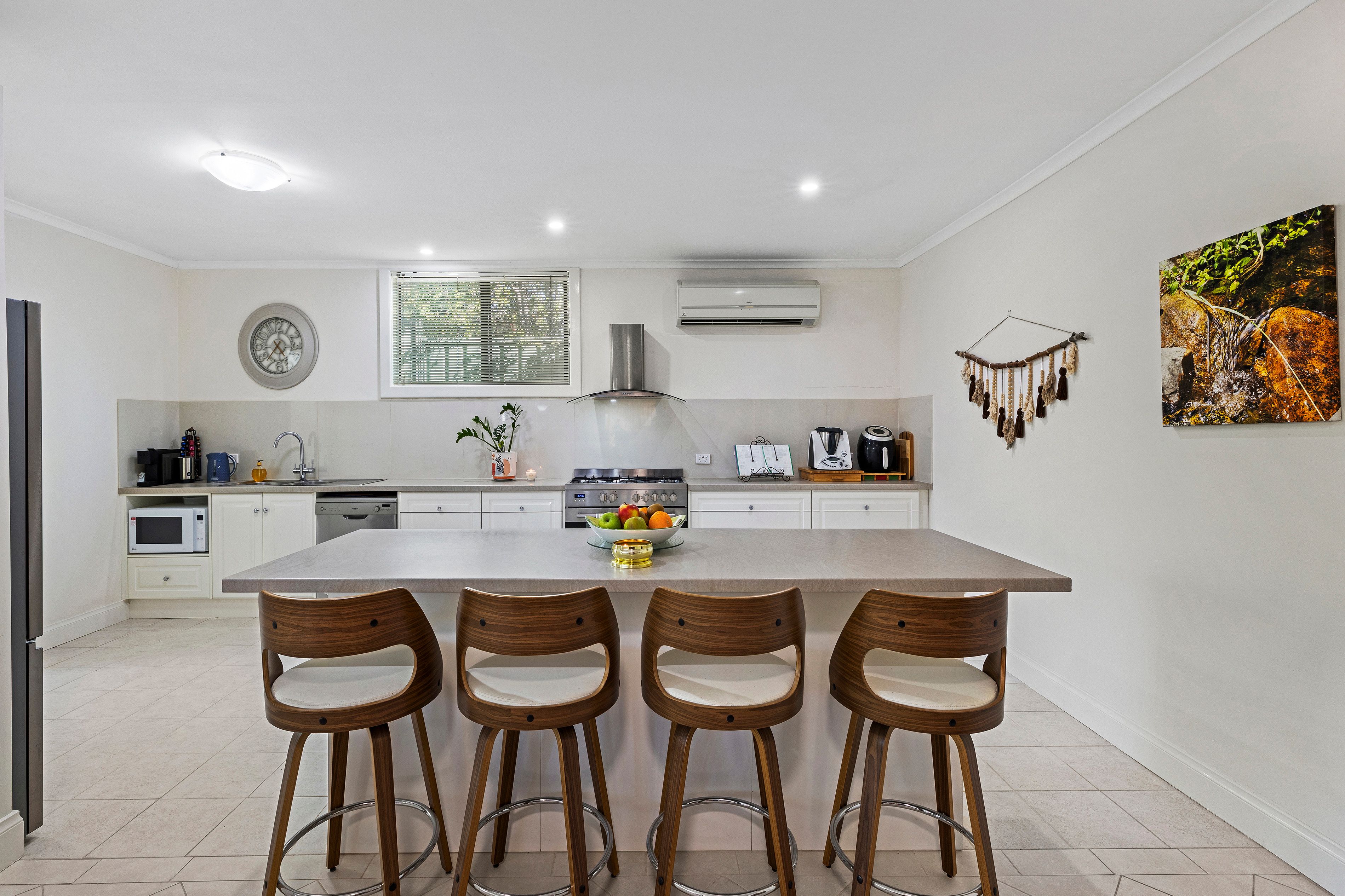 15 Kennington Road — photo 7 of 25