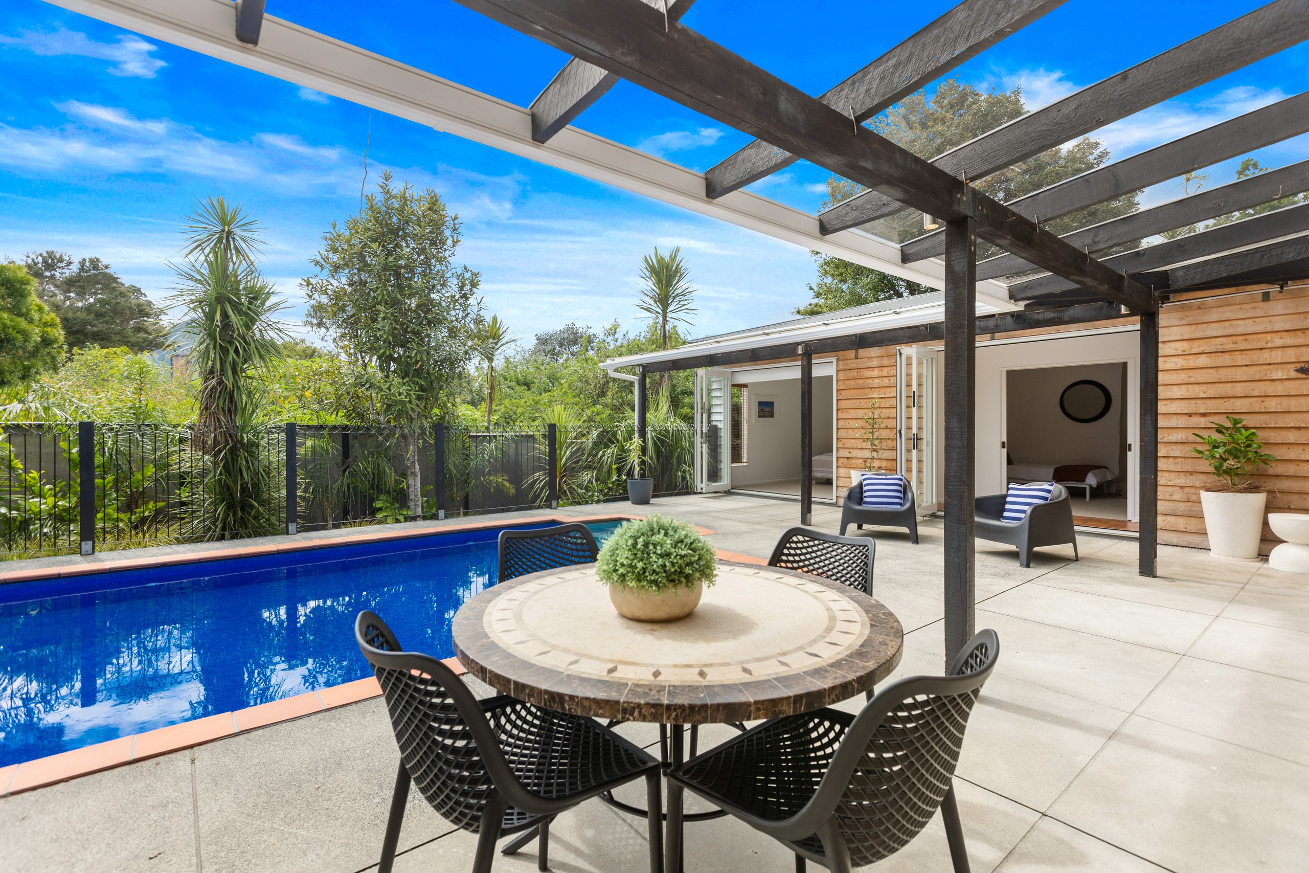 21 Putiki Road, Ostend, Waiheke Island