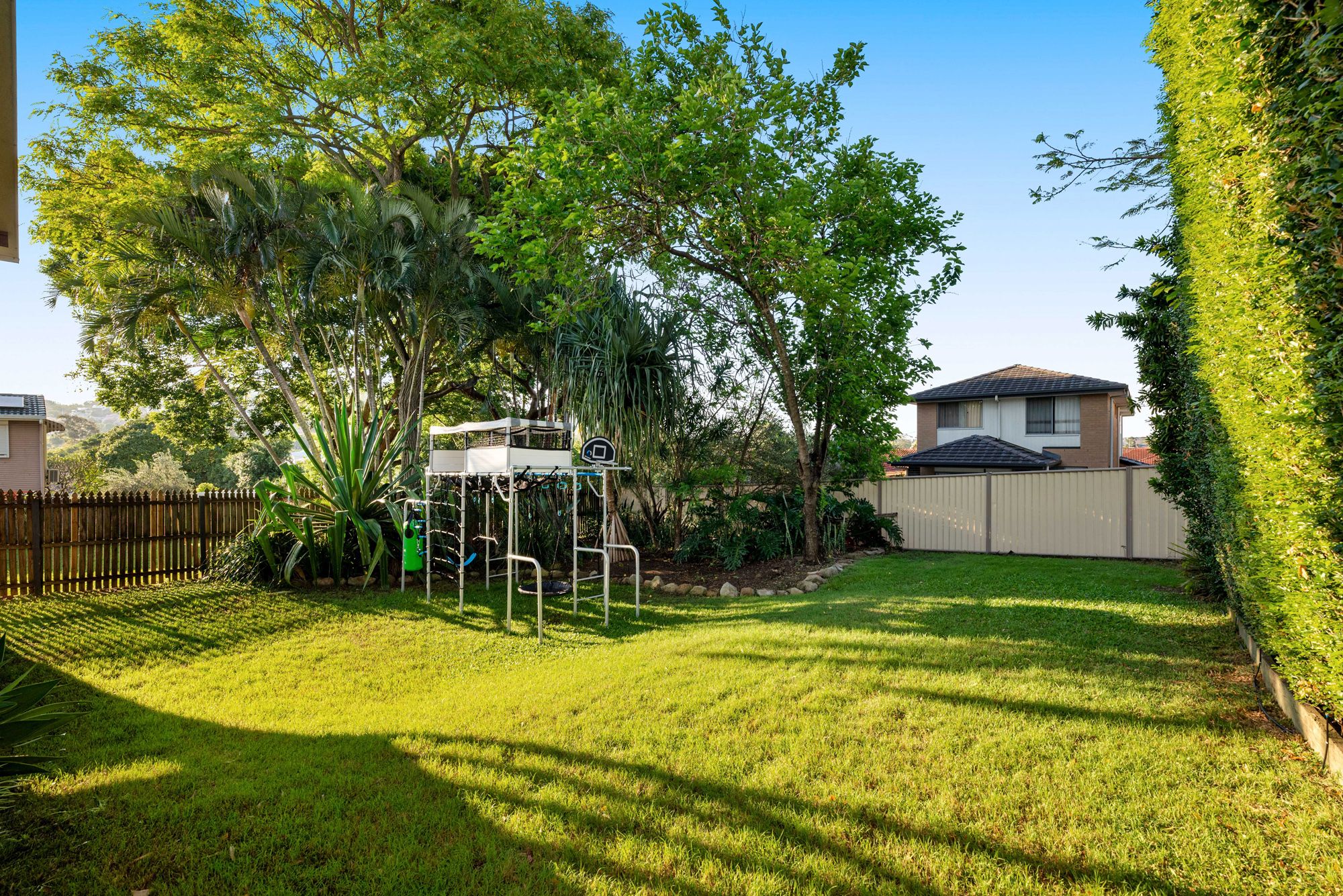 85 Zetland Street — photo 21 of 24