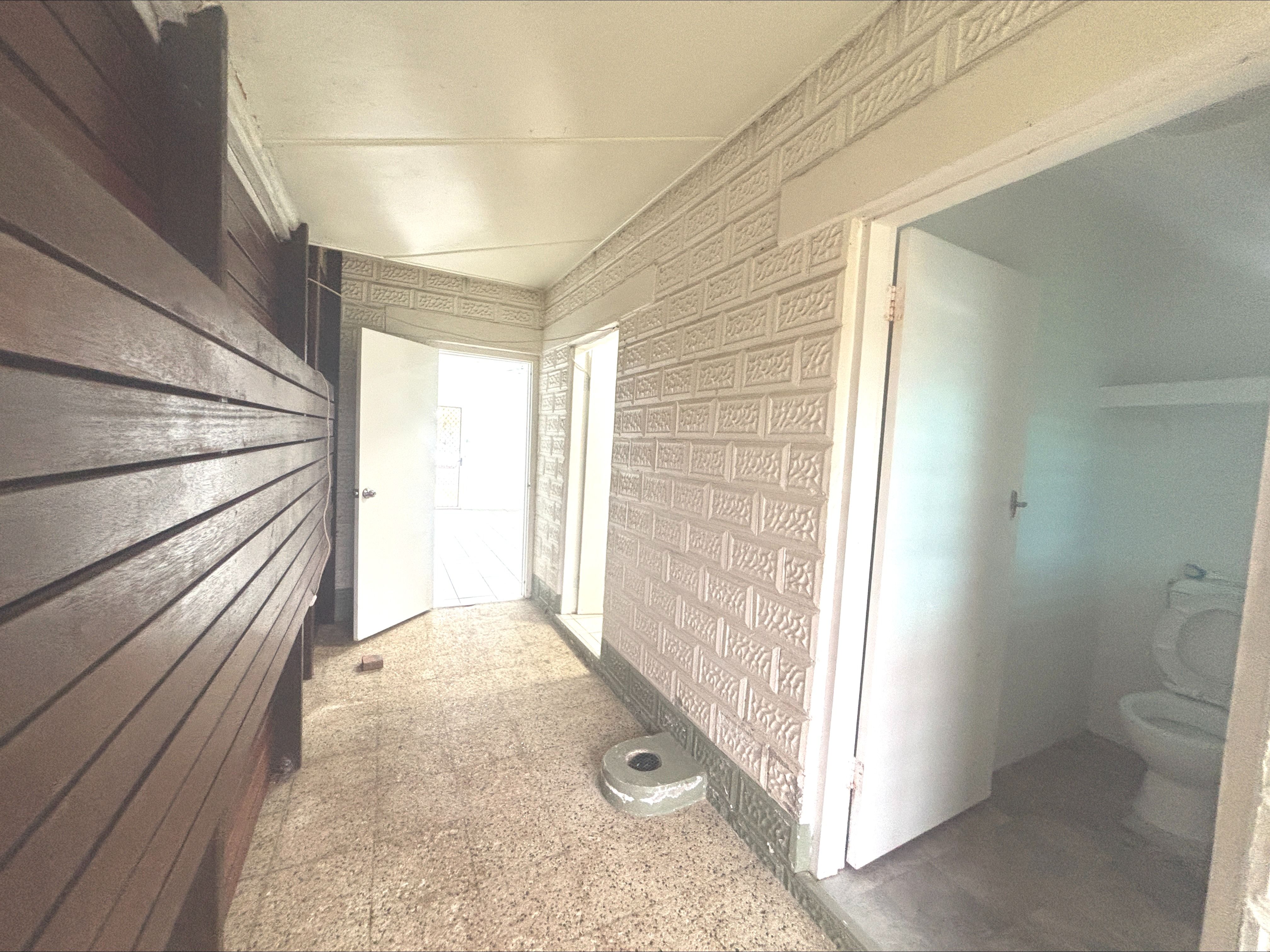 10A Frangipanni Street — photo 6 of 8