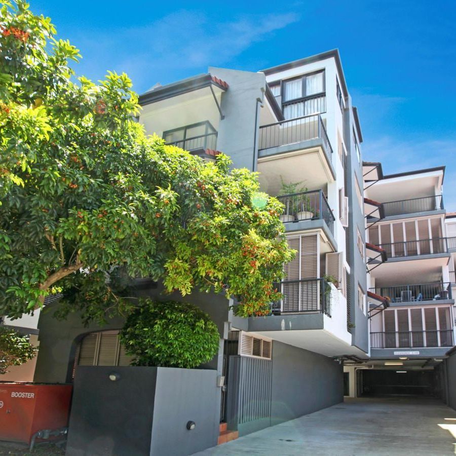 128 Sydney Street, New Farm QLD 4005