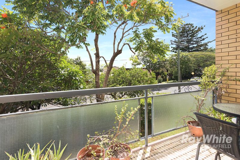 28 Bourne Street, Clayfield QLD 4011
