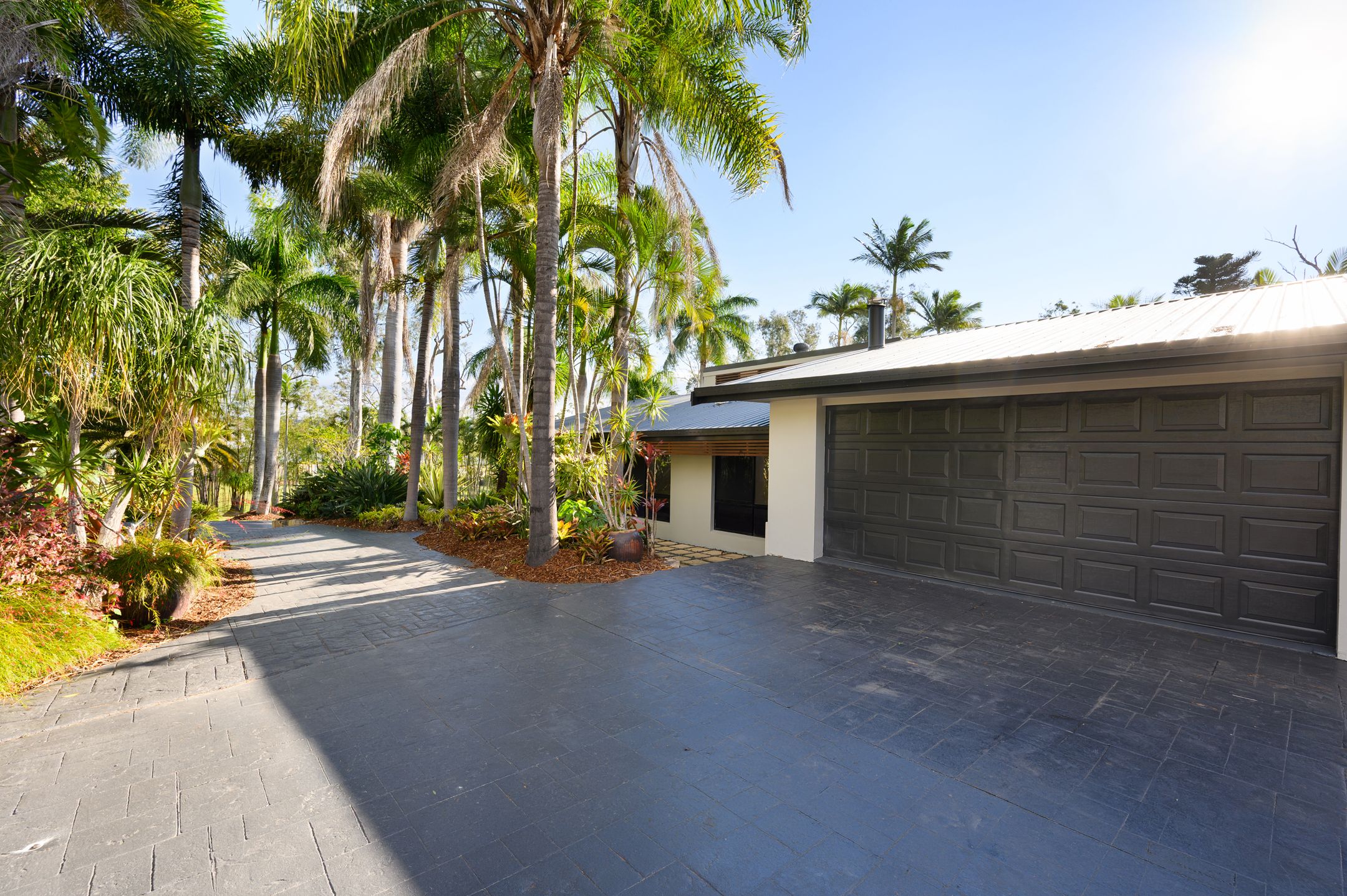 50-52 Helensvale Road — photo 6 of 24
