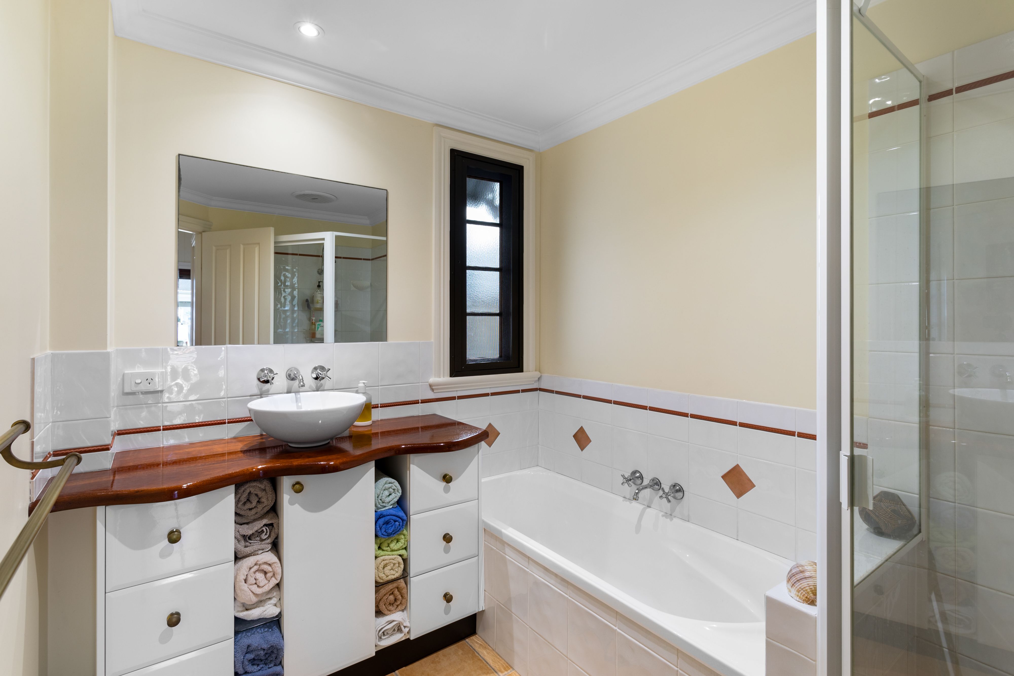 35 Victoria Avenue — photo 12 of 17