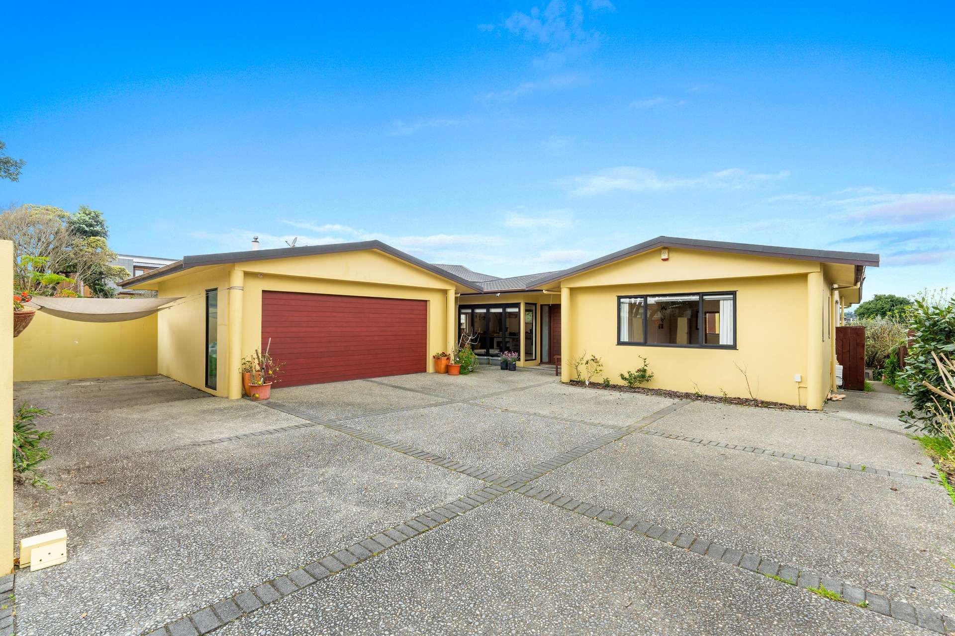 22 Gulf Crest, Bucklands Beach, Manukau City