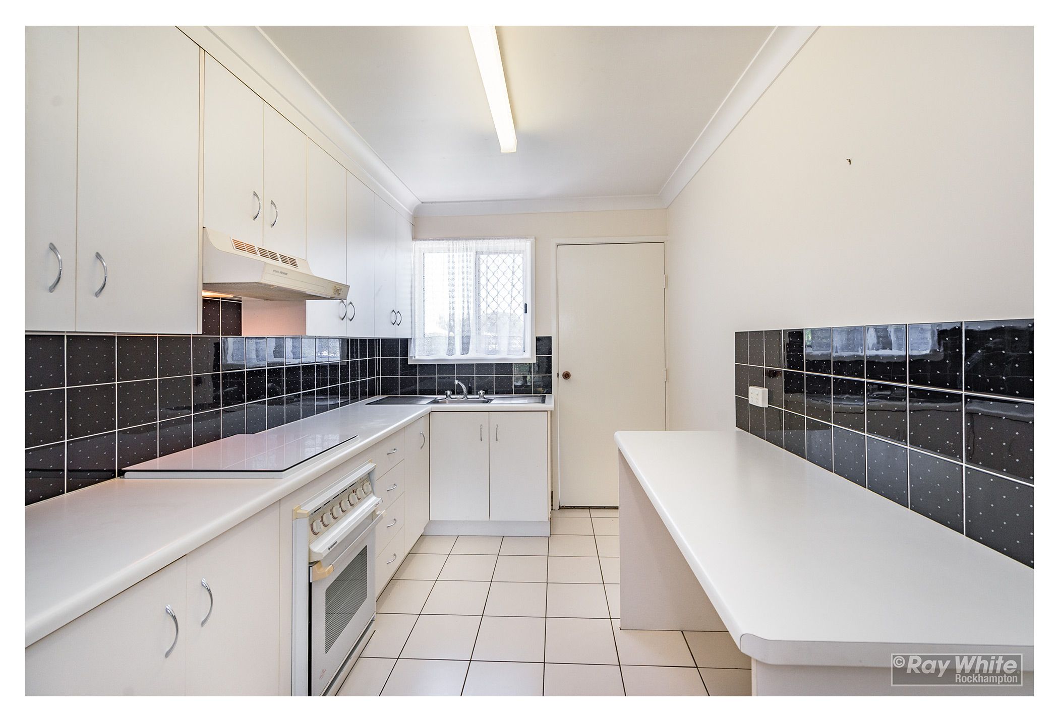 3/37 Armstrong Street, Berserker, QLD 4701