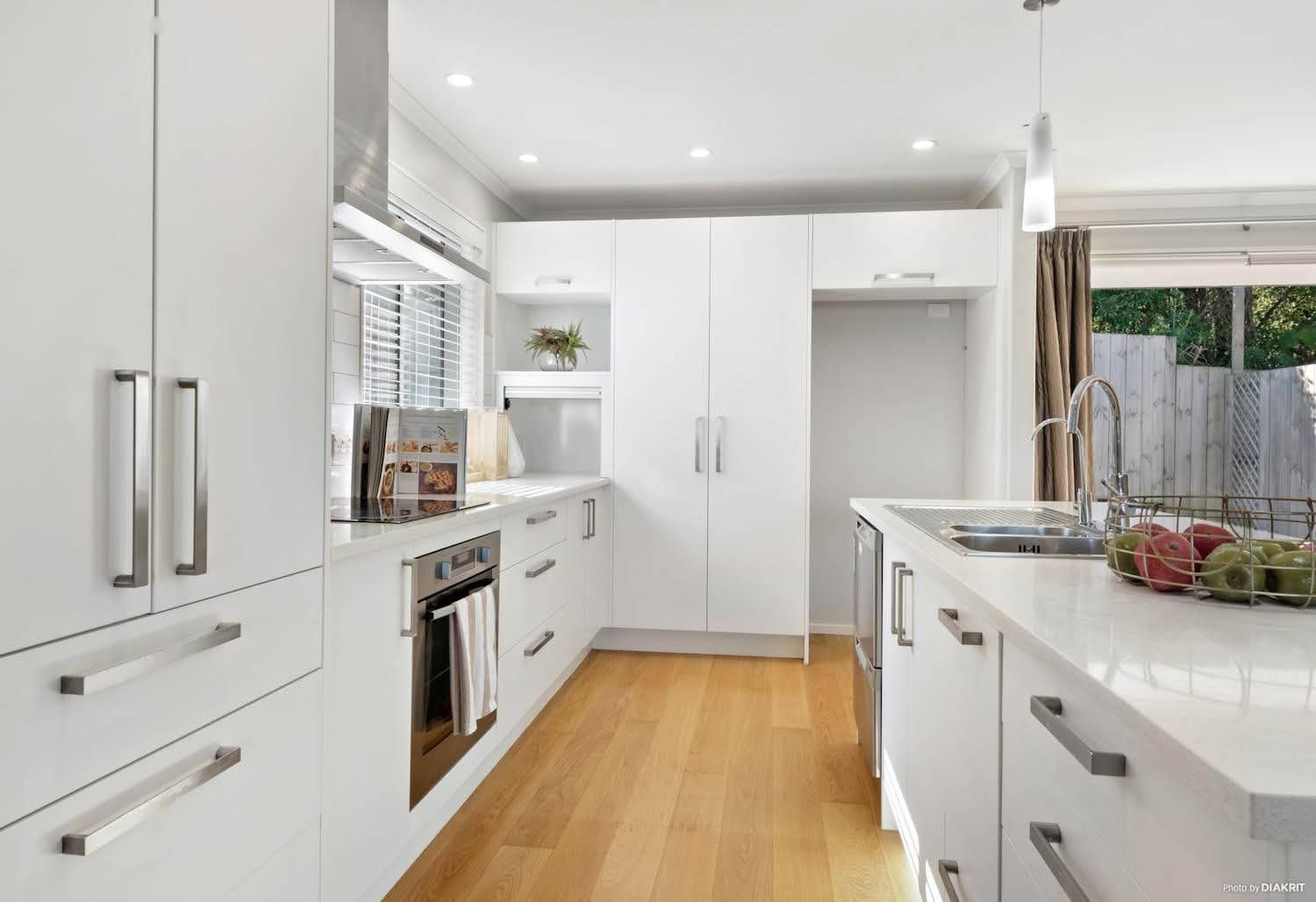 465b Glenfield Road, Glenfield, North Shore City