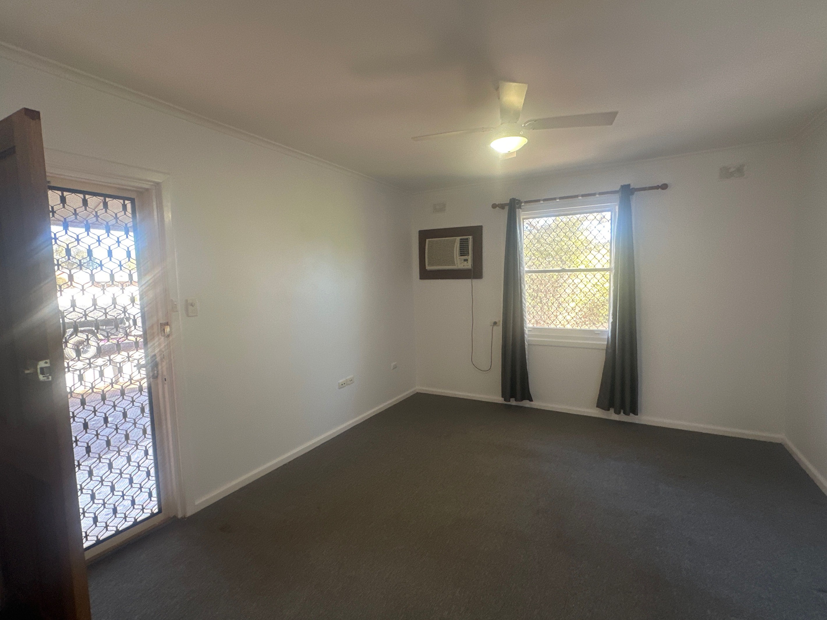 6 Curnow Street, Whyalla Stuart, SA 5608