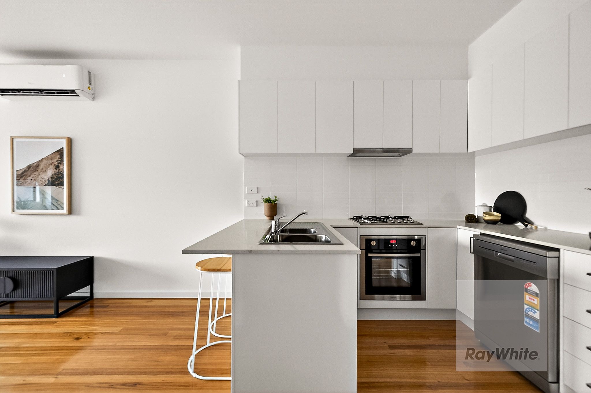 37 Pullyblank Parade, Bundoora, VIC 3083