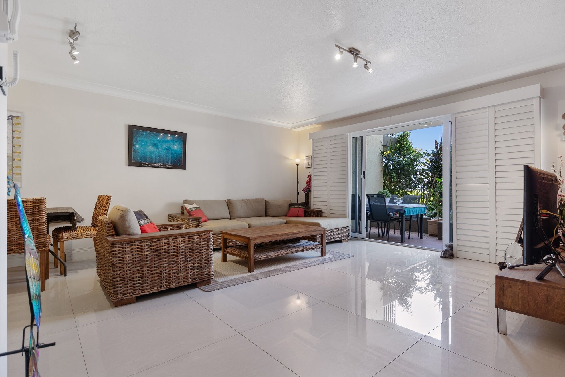 9/22 Jennifer Avenue, Runaway Bay, QLD 4216
