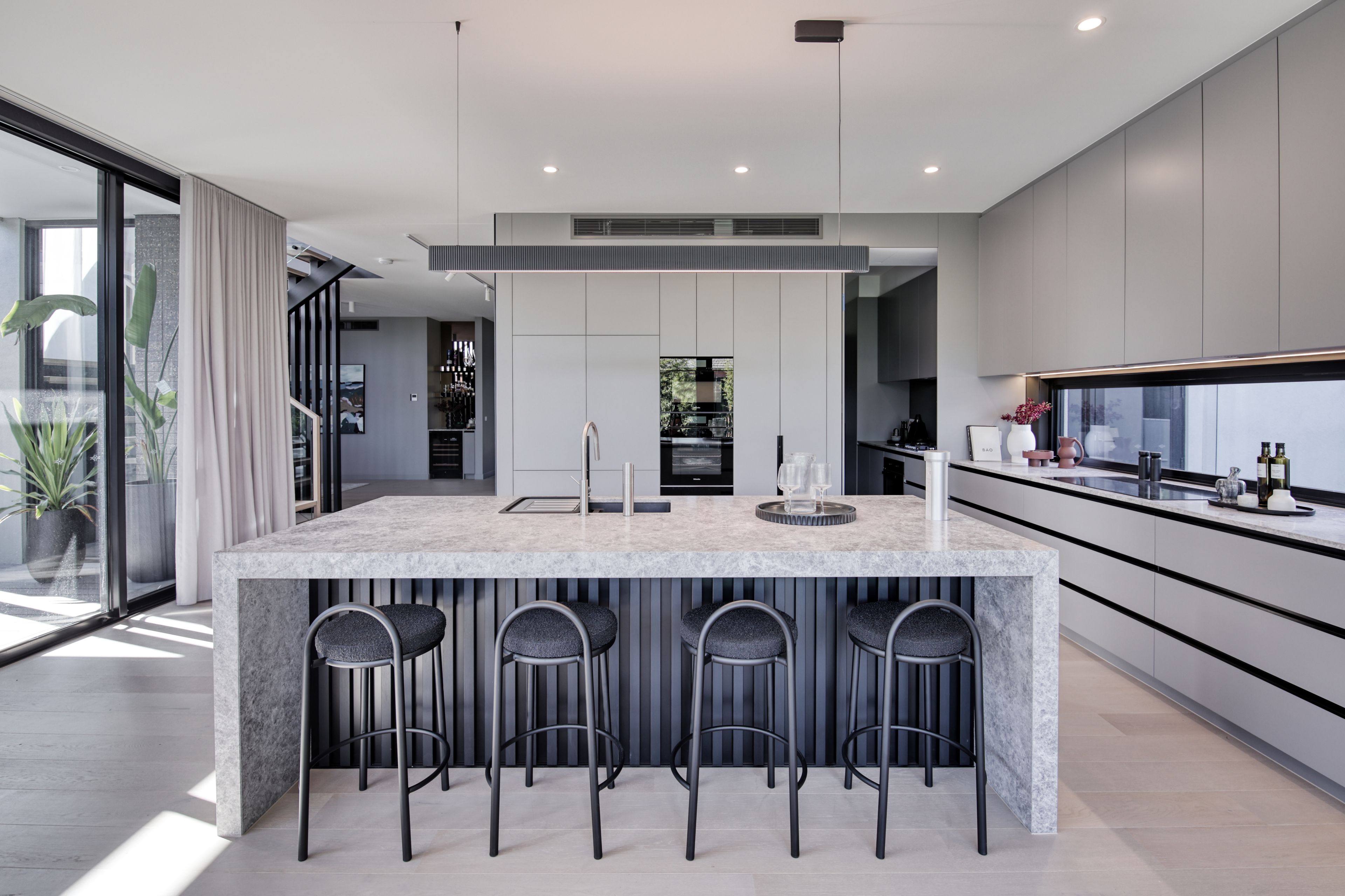 15 Scheele Street — photo 4 of 22