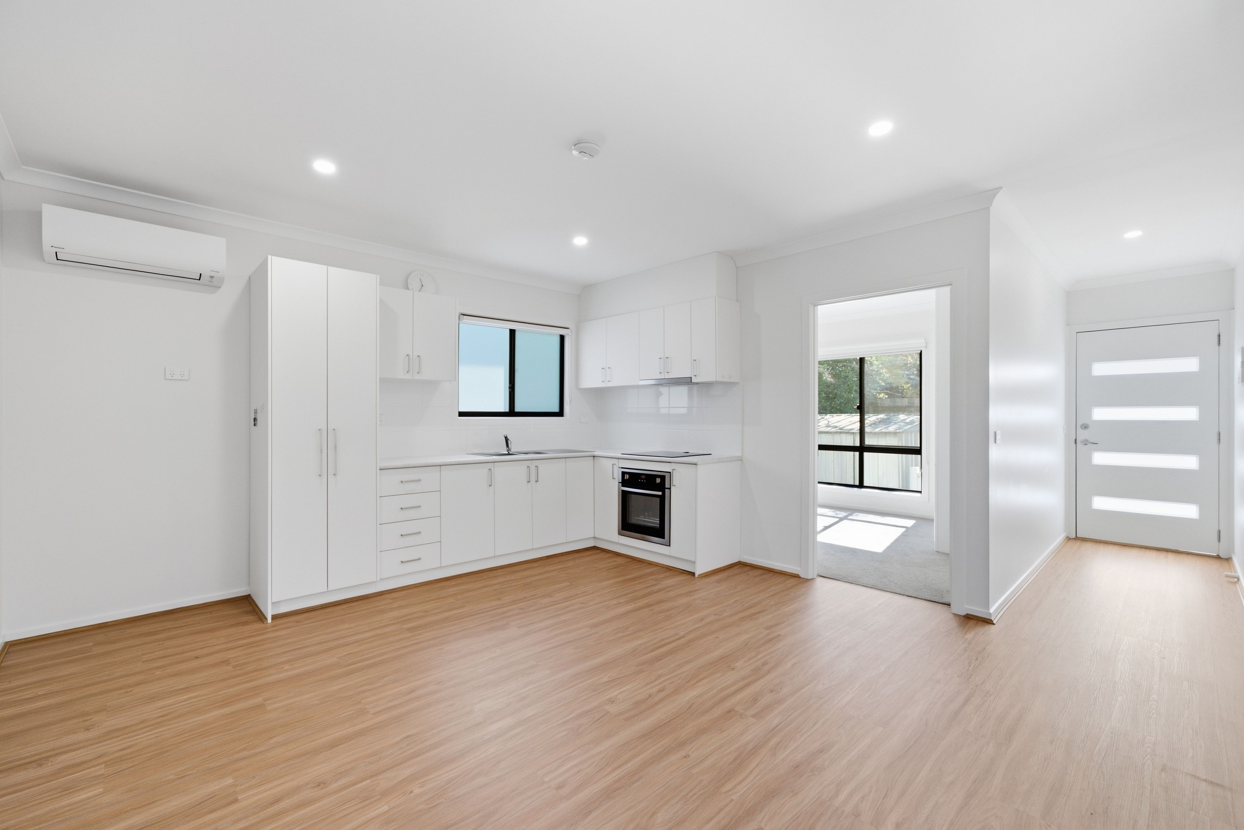 Granny Flat/11 Croxteth Way, Wantirna, VIC 3152