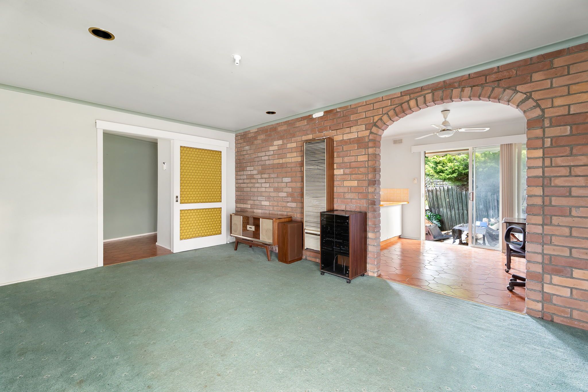 2 Tulloch Court, Mill Park, VIC 3082