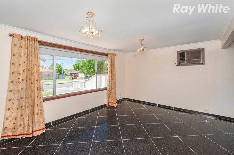 4 Windsor Crescent, Bundoora, VIC 3083