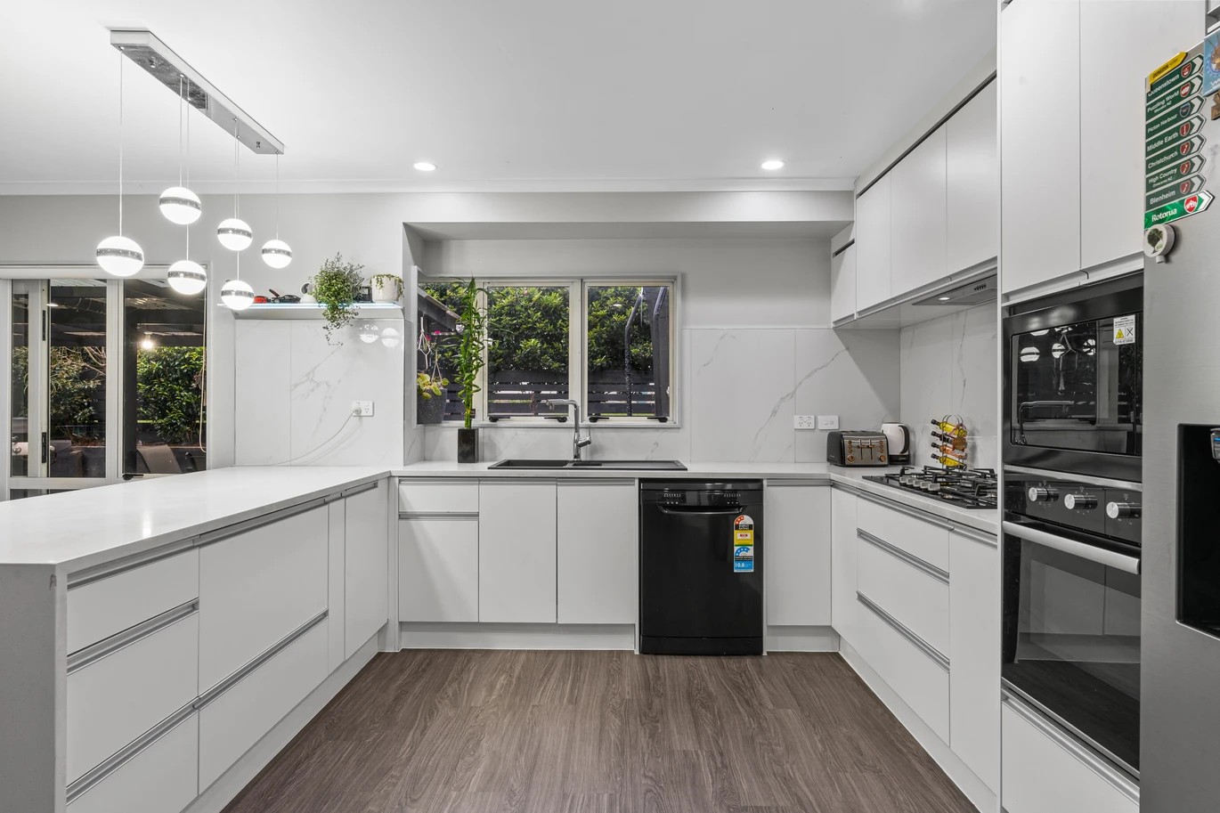 4 Beach Road, Takanini, Papakura