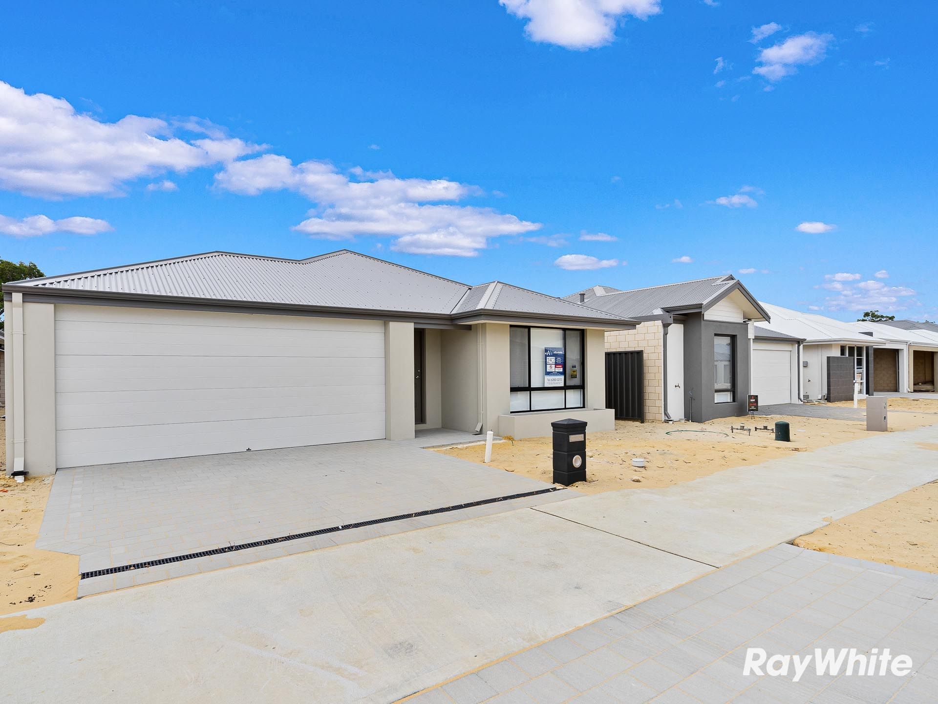 20 Swanson Loop, Coodanup, WA 6210