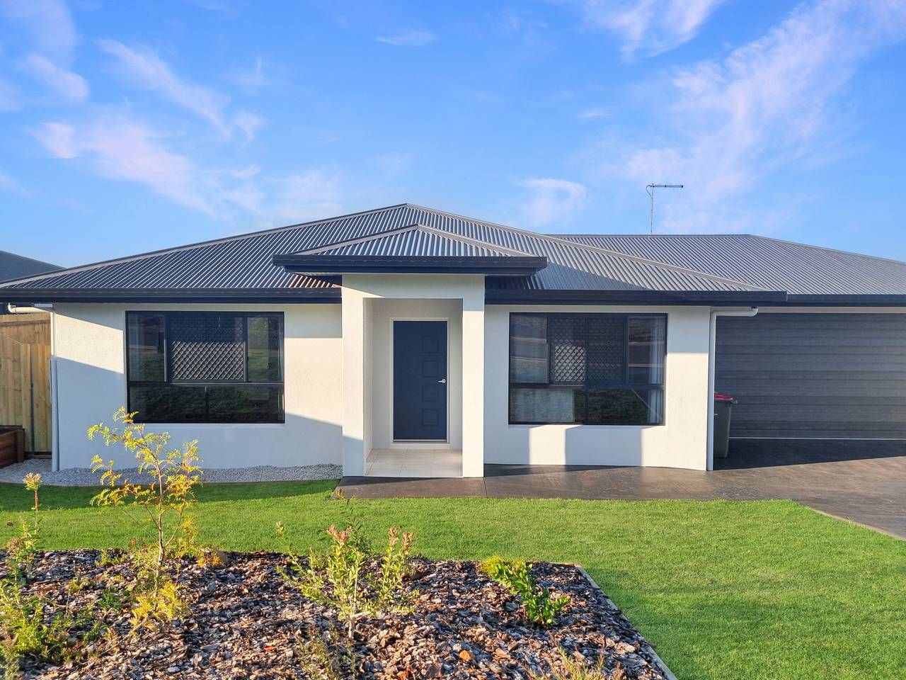 20 Main Street, Tolga QLD 4882