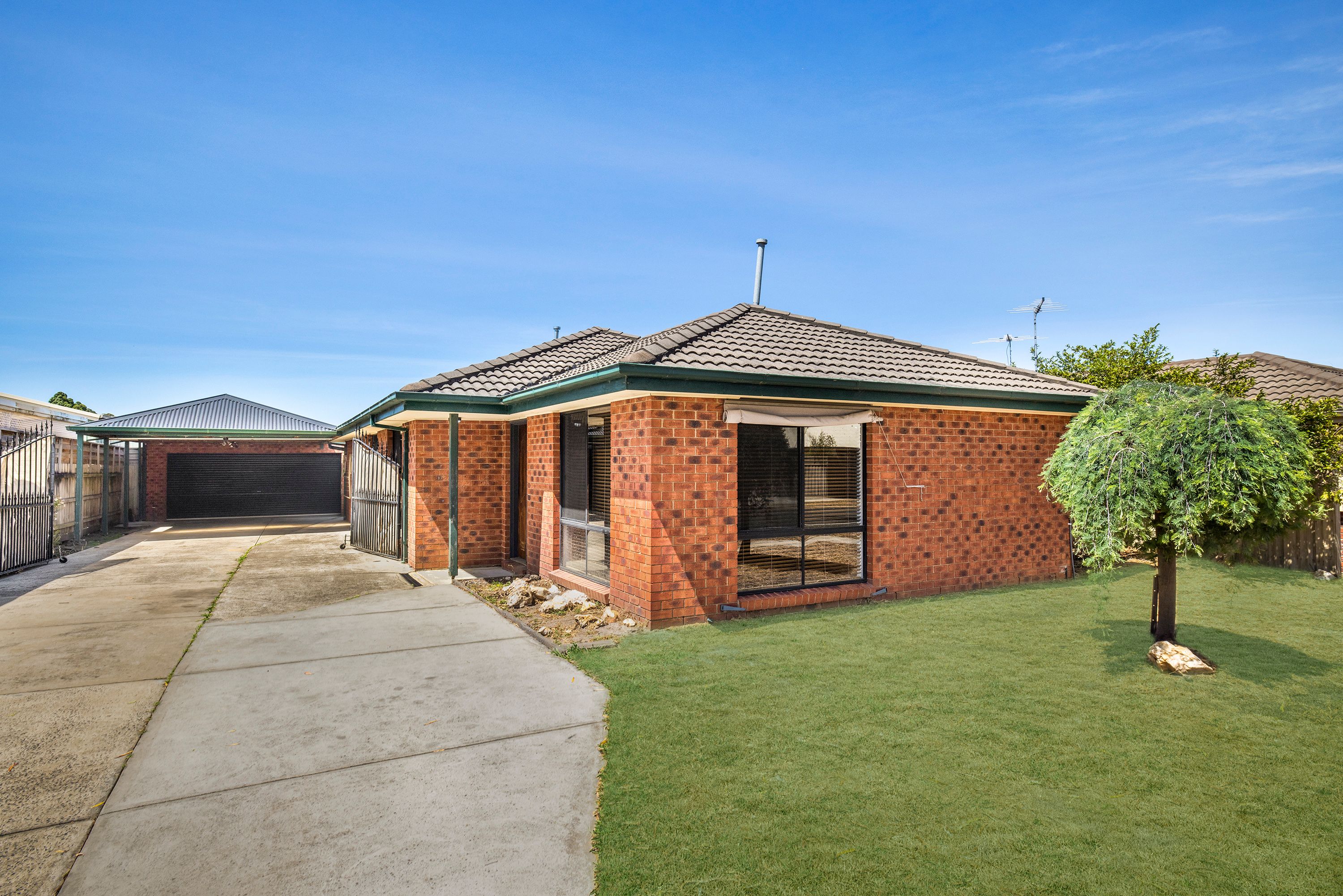 52 Dunbarton Drive, Pakenham, VIC 3810 Sold House Ray White Pakenham