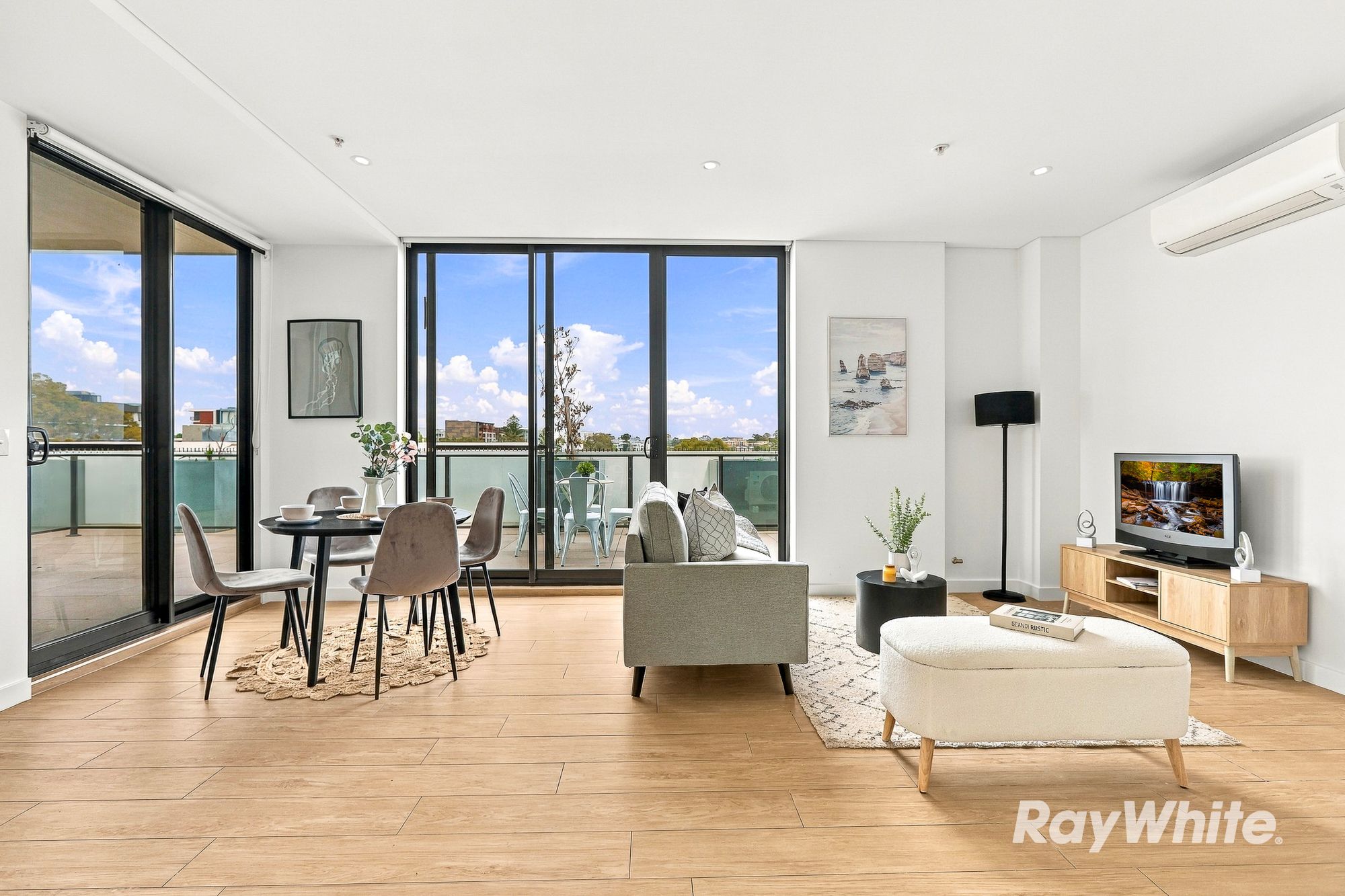 29/14 Good Street — photo from Ray White Oatlands