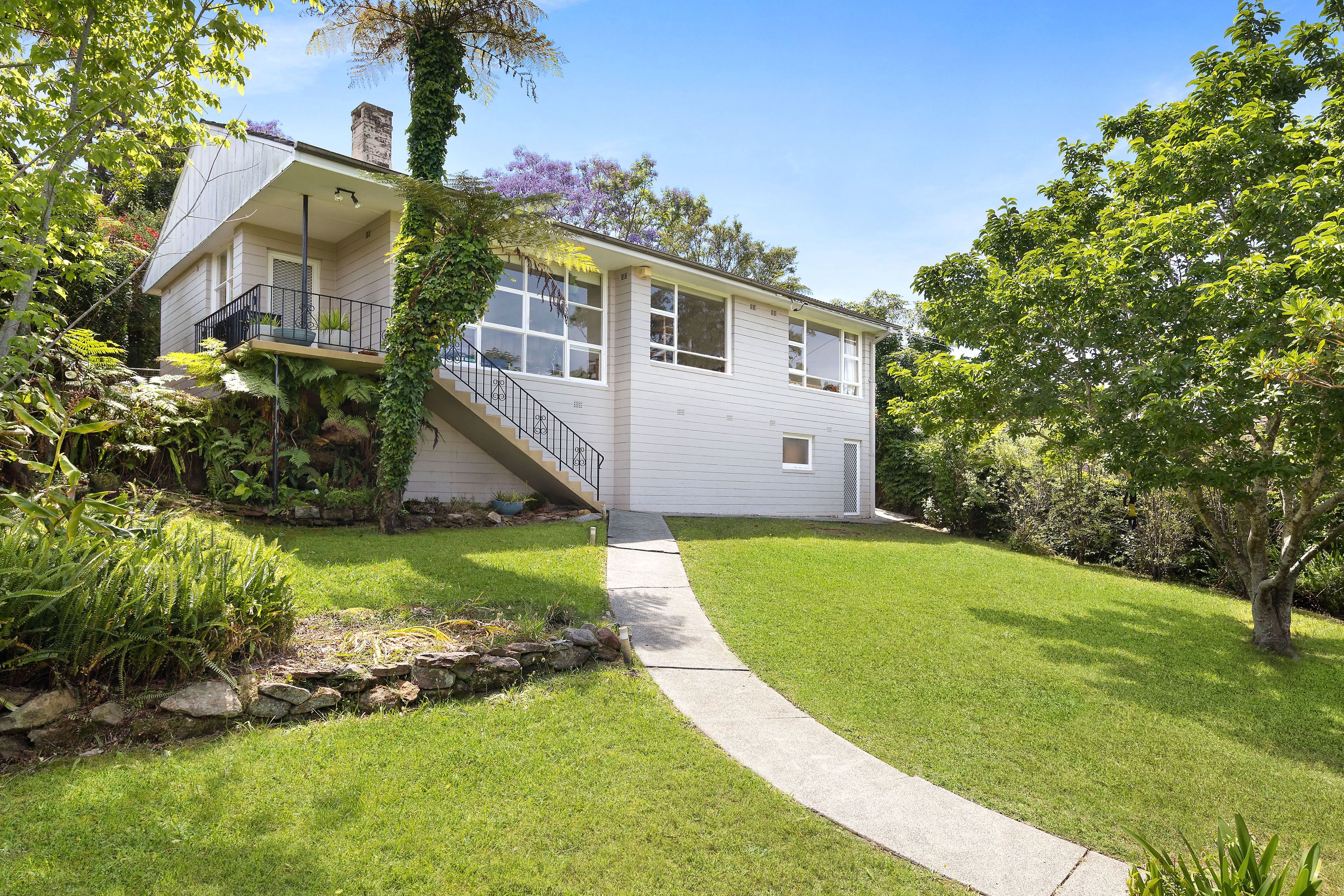 28 Waugoola Street , Gordon NSW 2072