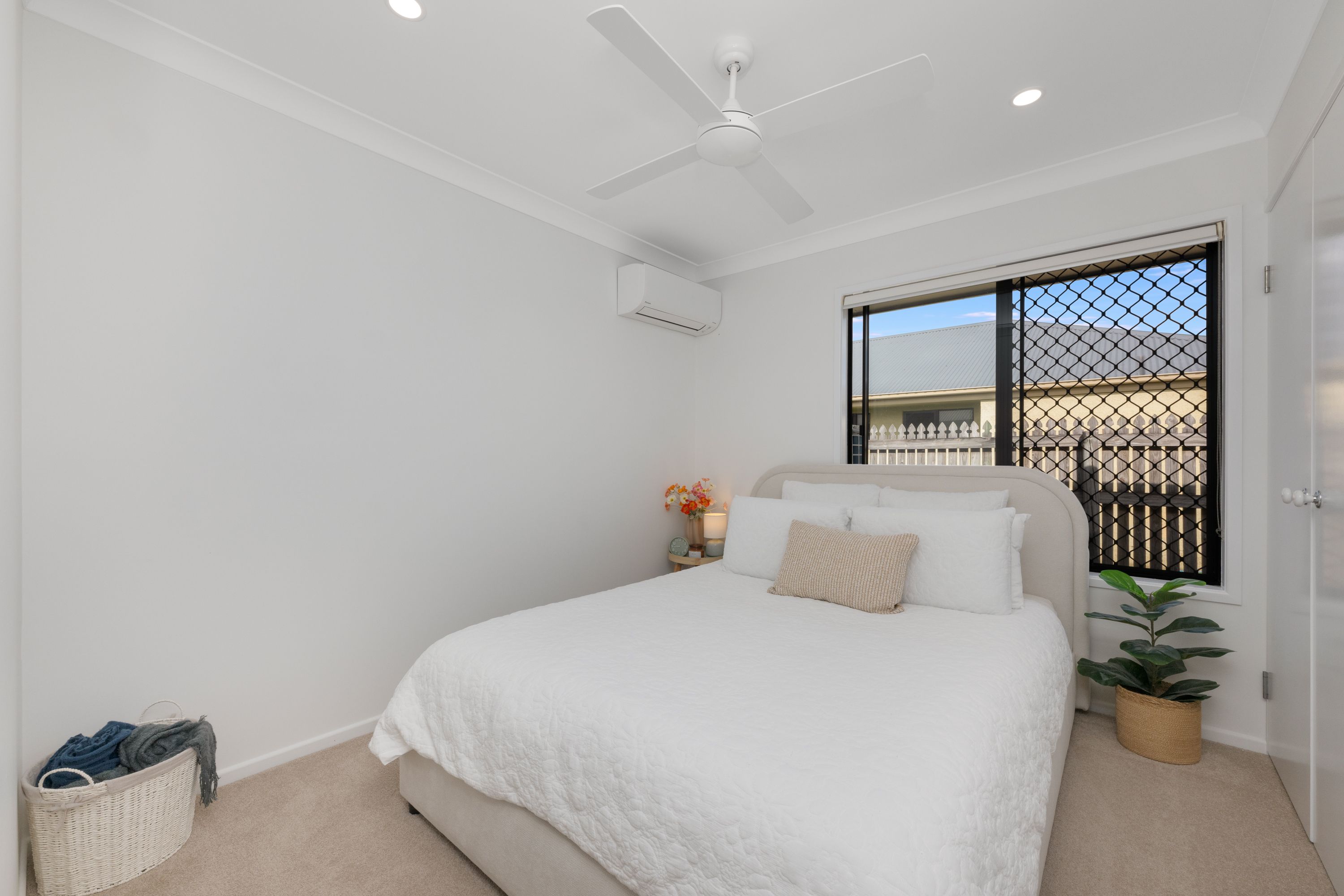 6 Congreve Court — photo 10 of 20