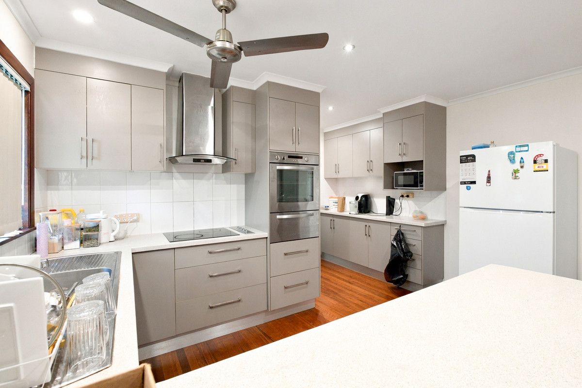 23 Terka Street — photo 8 of 30