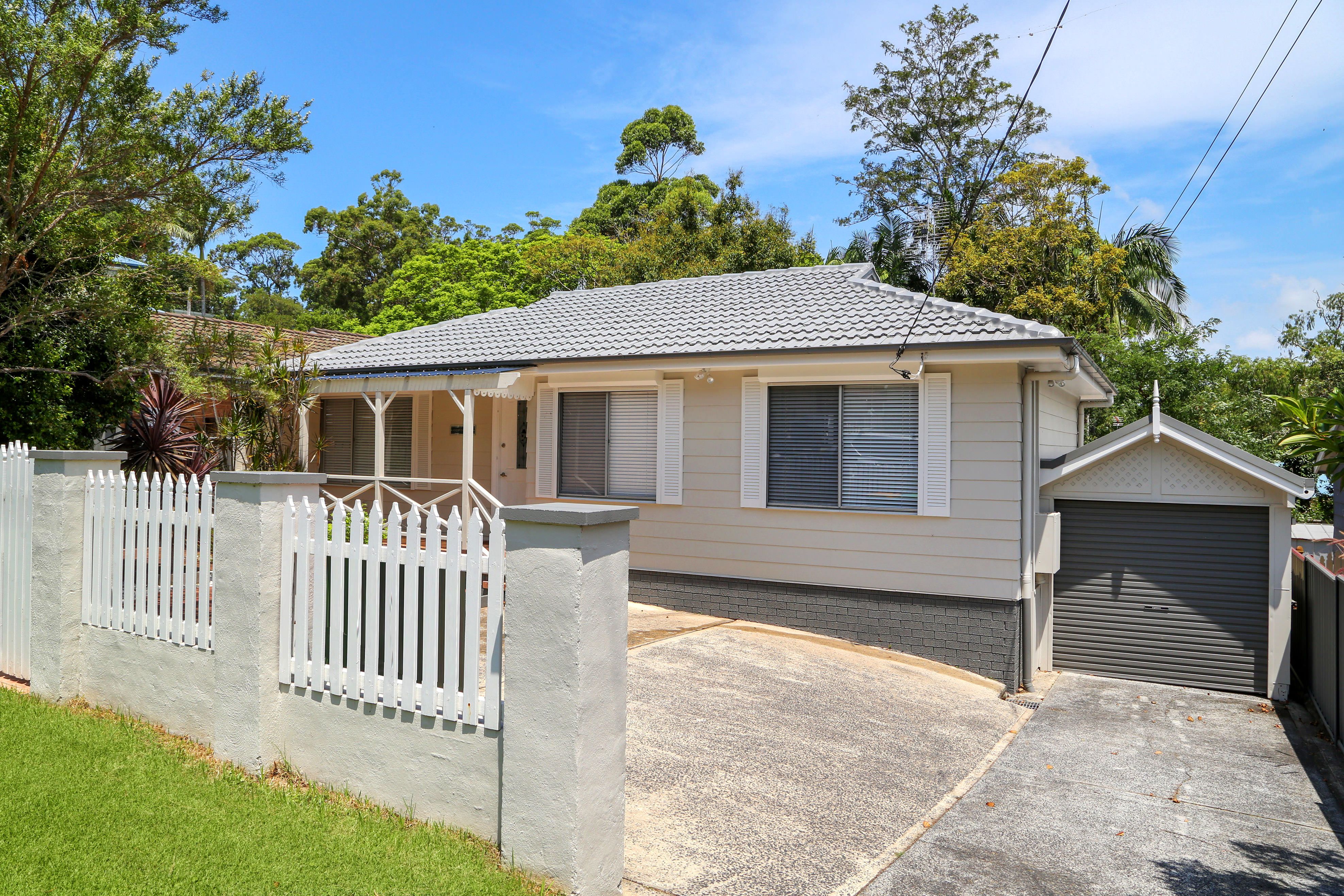 159 Henderson Road