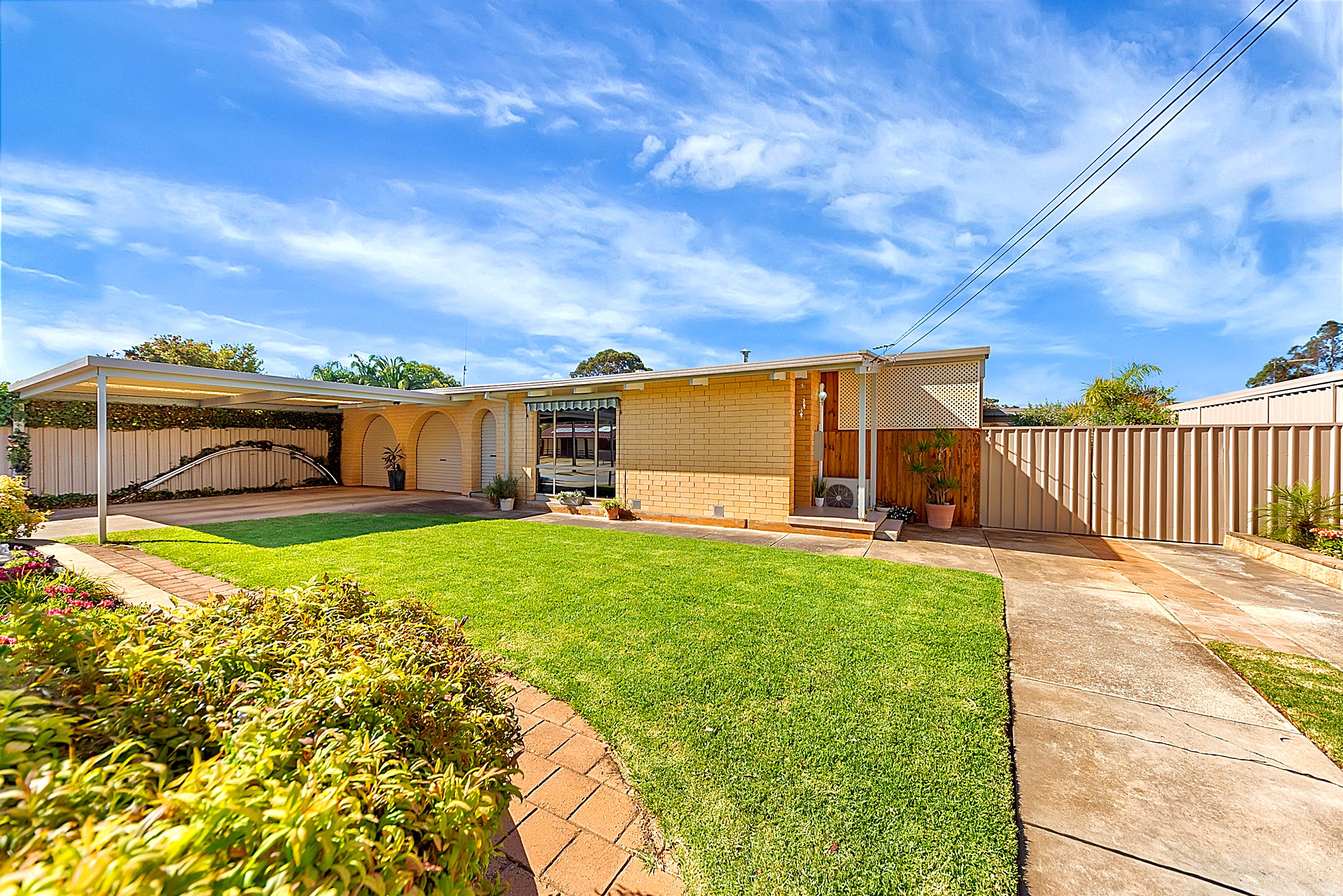 11 Elaroo Avenue, Salisbury North, SA 5108