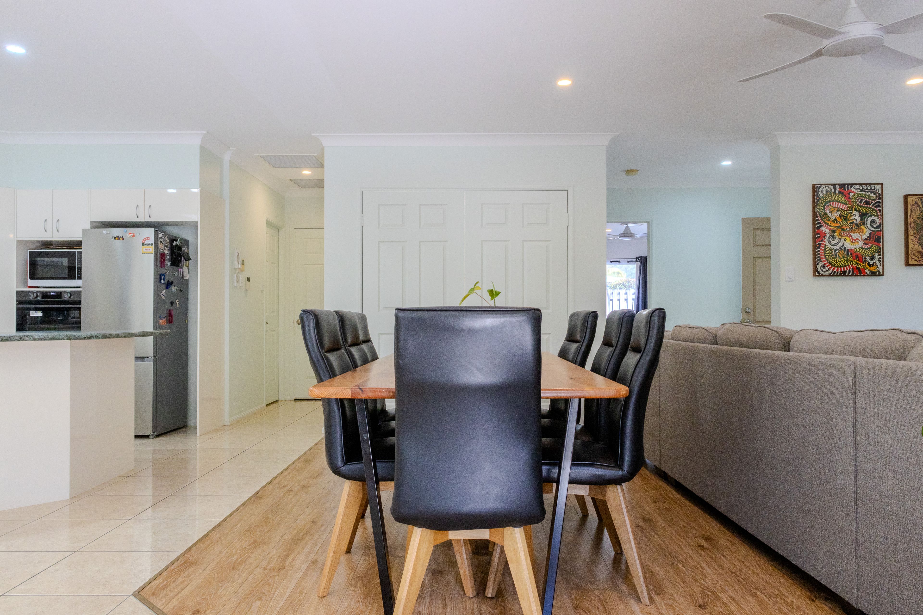 16/145 Gemvale Road — photo 4 of 17