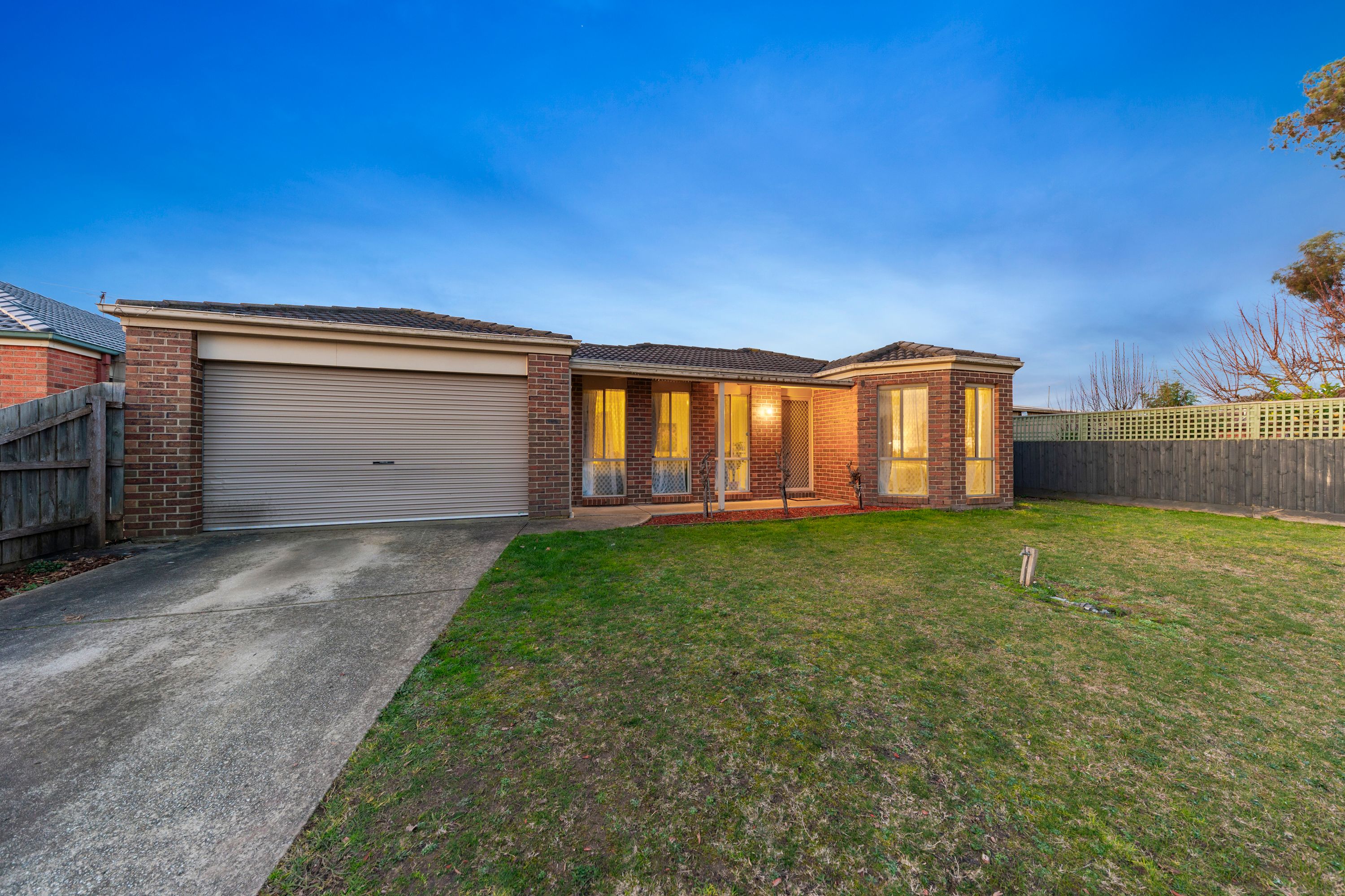 39 Grevillea Place, Pakenham, VIC 3810