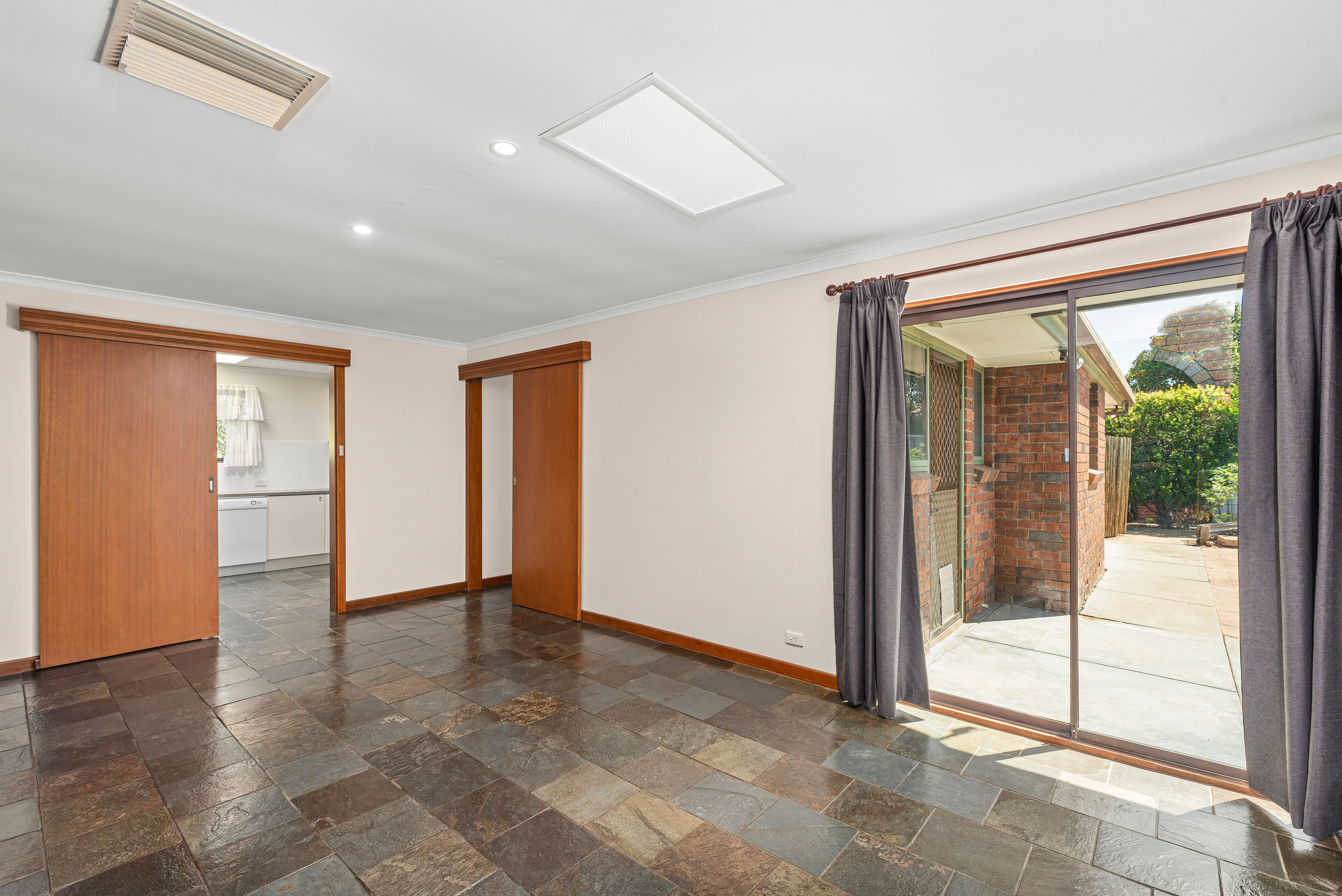 59 Marnie Avenue — photo 8 of 17