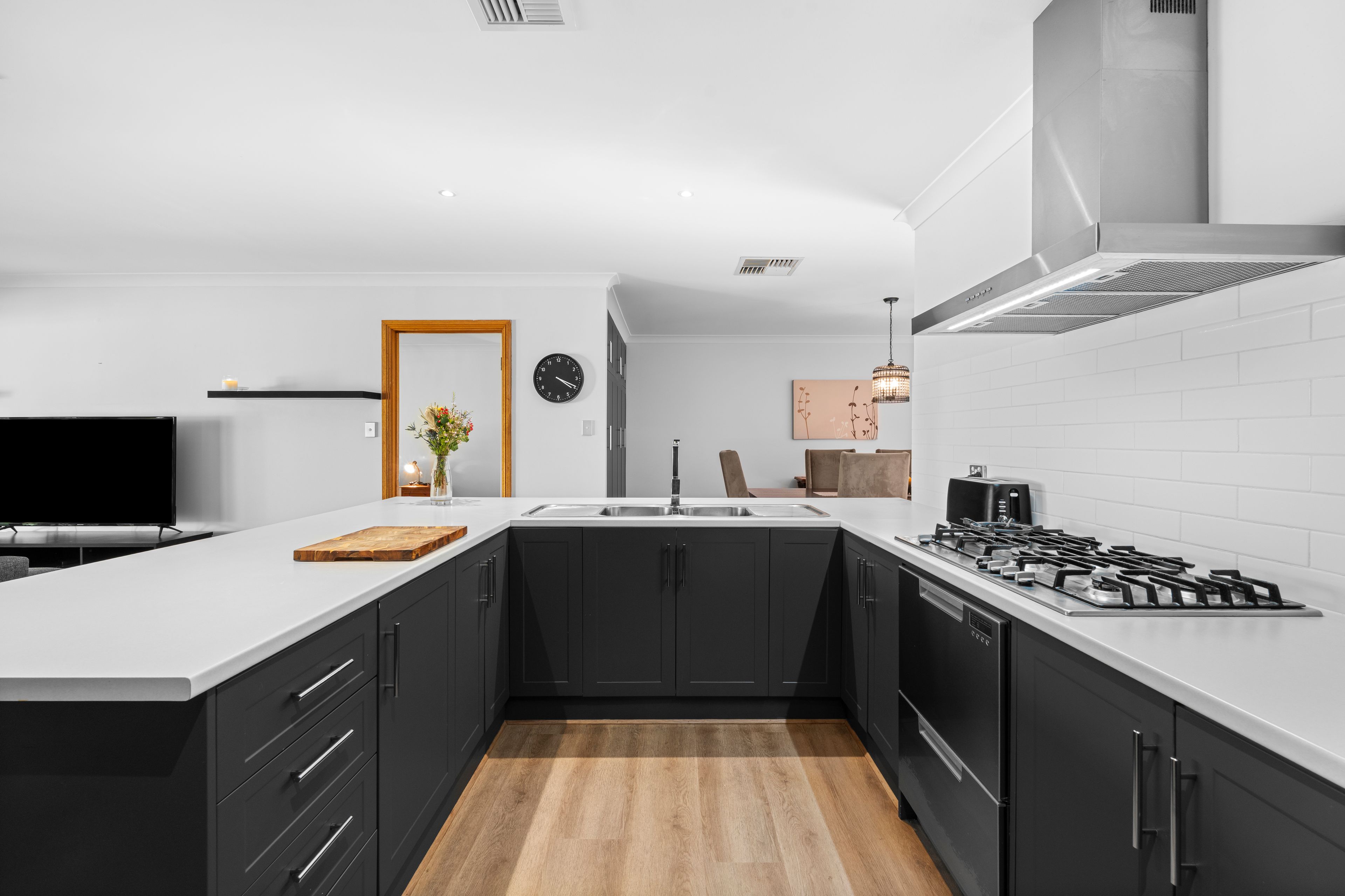 8 Blossom Terrace — photo 4 of 20