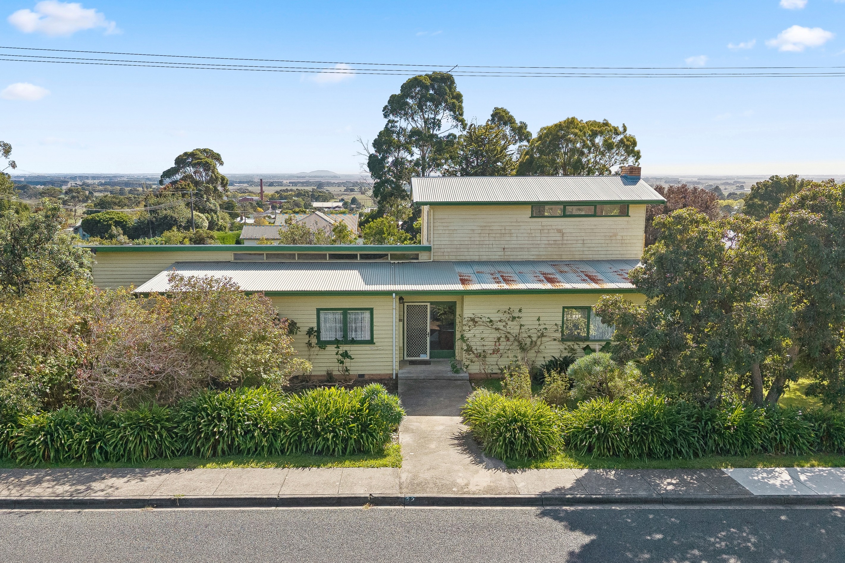 22 Dimora Avenue, Camperdown, VIC 3260