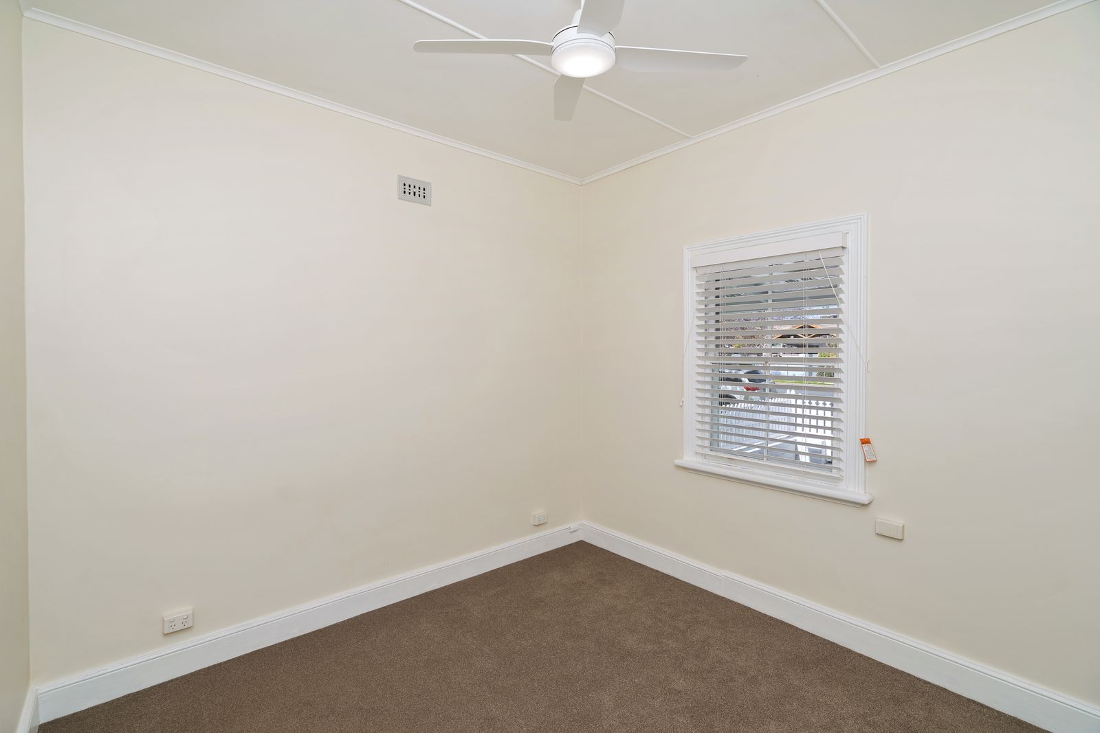 20 Albury Street, Wagga Wagga, NSW – Home For Rent • Ray White