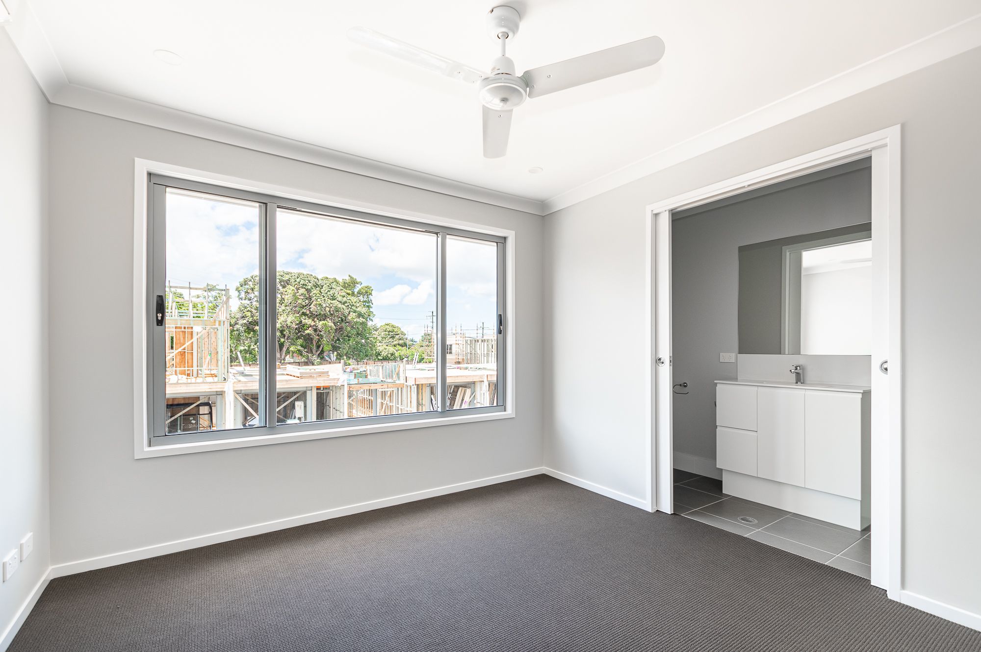 3/9 Diamond Avenue, Kallangur, QLD 4503