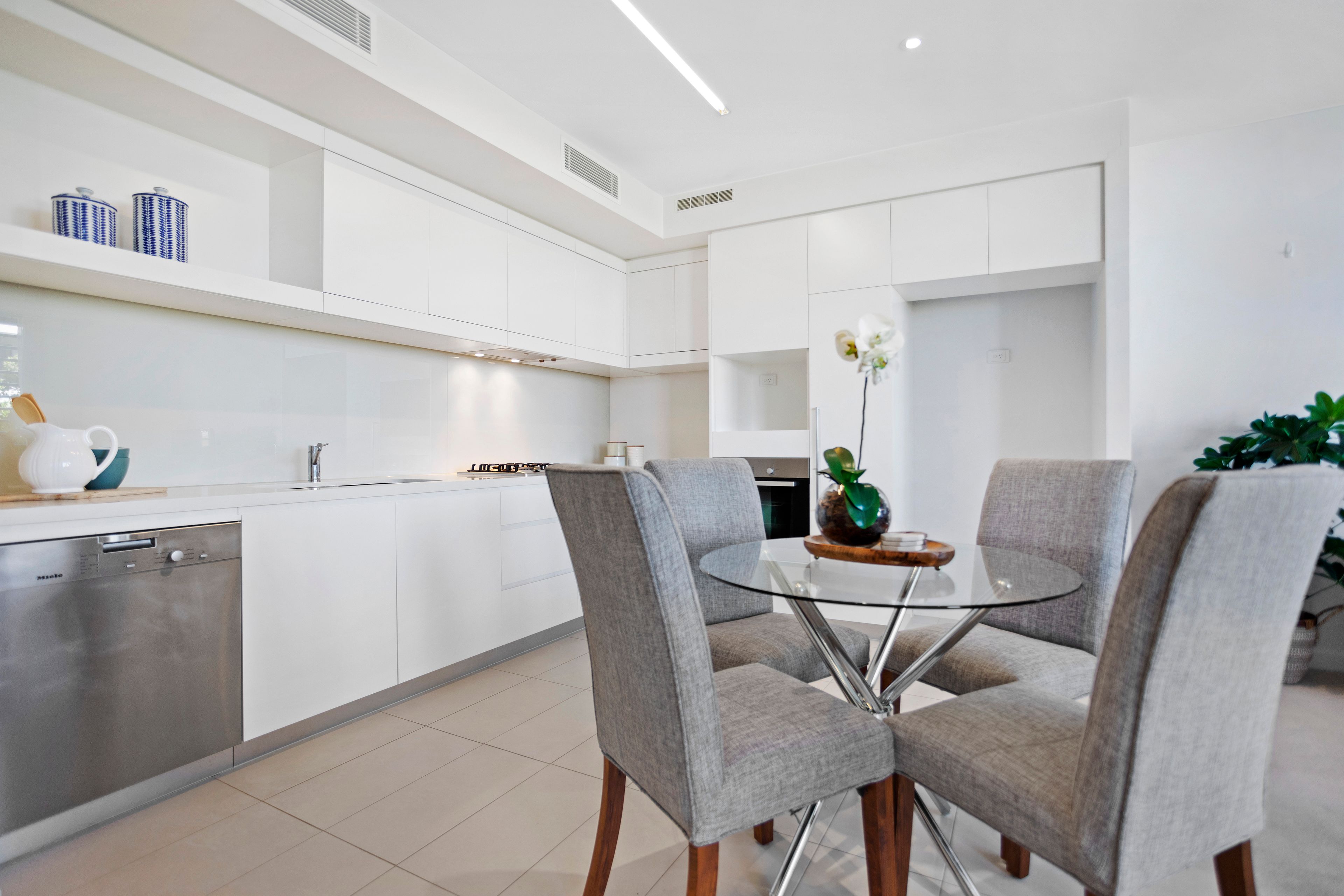 1202/1 Sunset Avenue, Paradise Point, QLD 4216