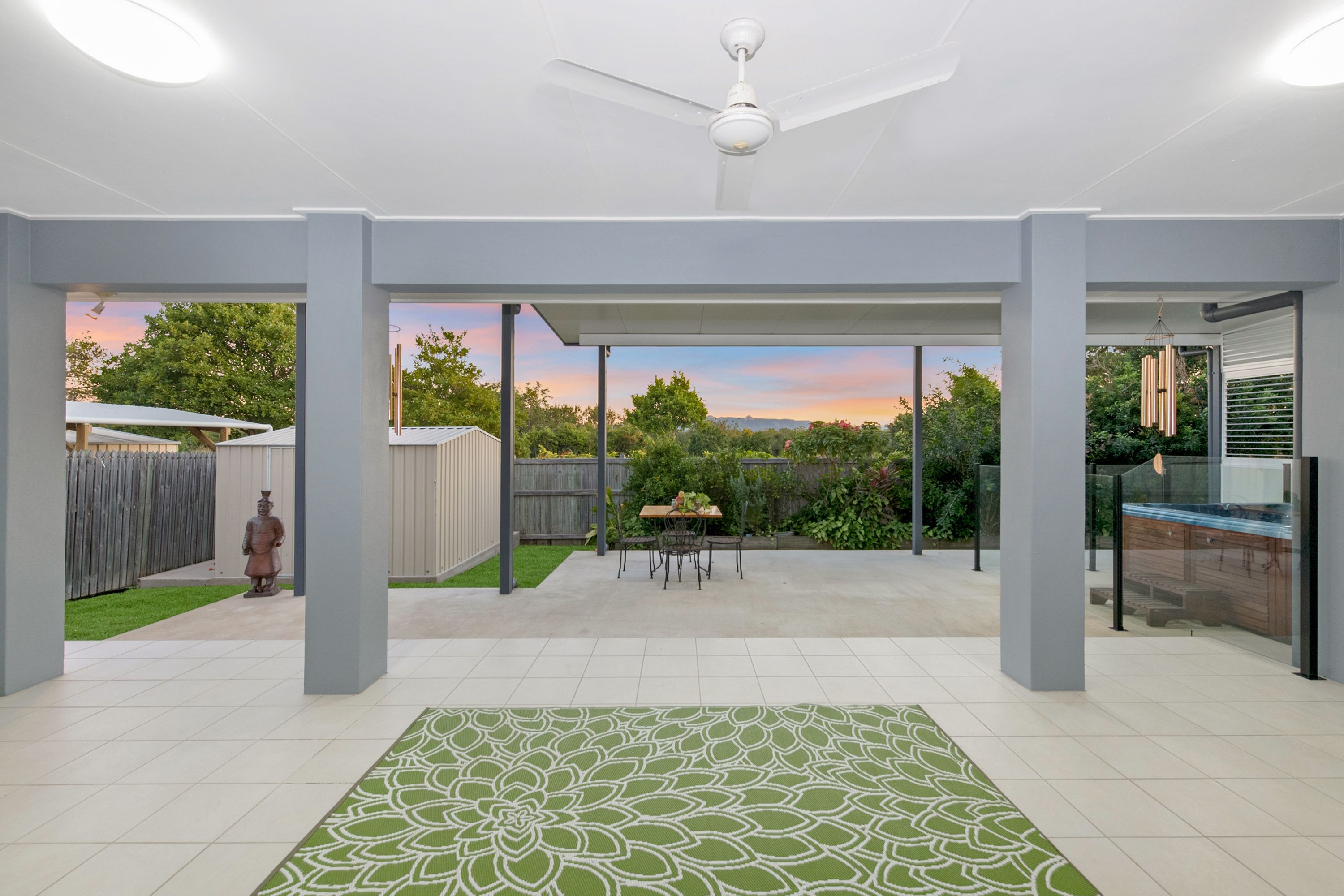 1 Woodrow Circuit, Mount Louisa, QLD 4814