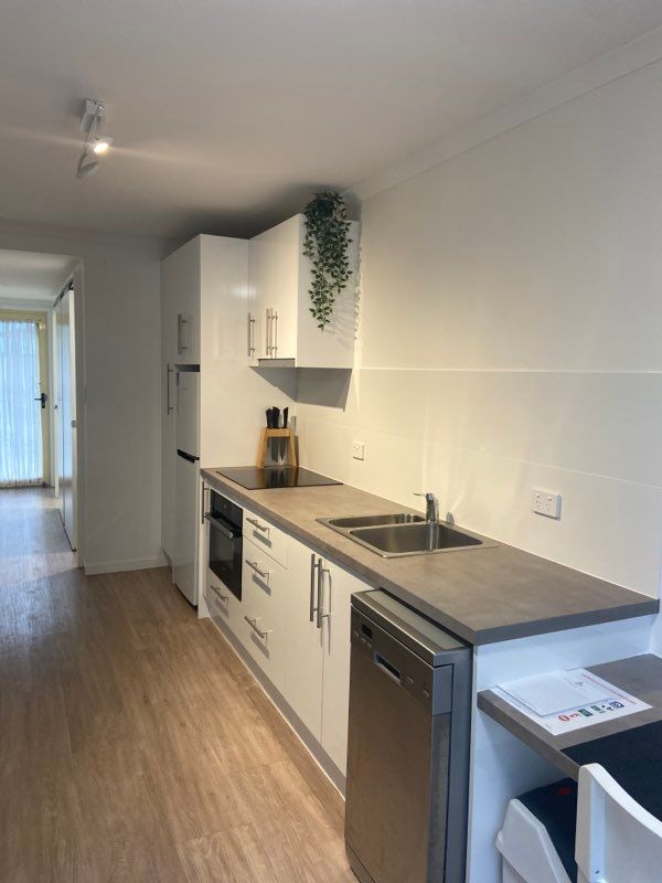 2/6 Hinkler Parade, Maroochydore, QLD 4558