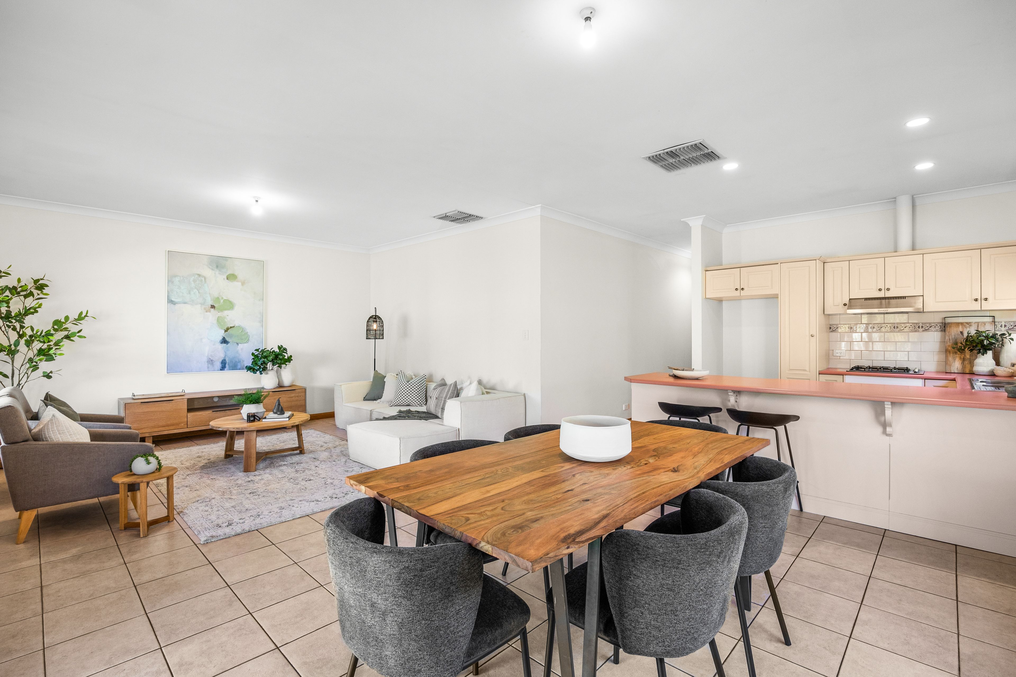 42B Silkes Road — photo 4 of 17