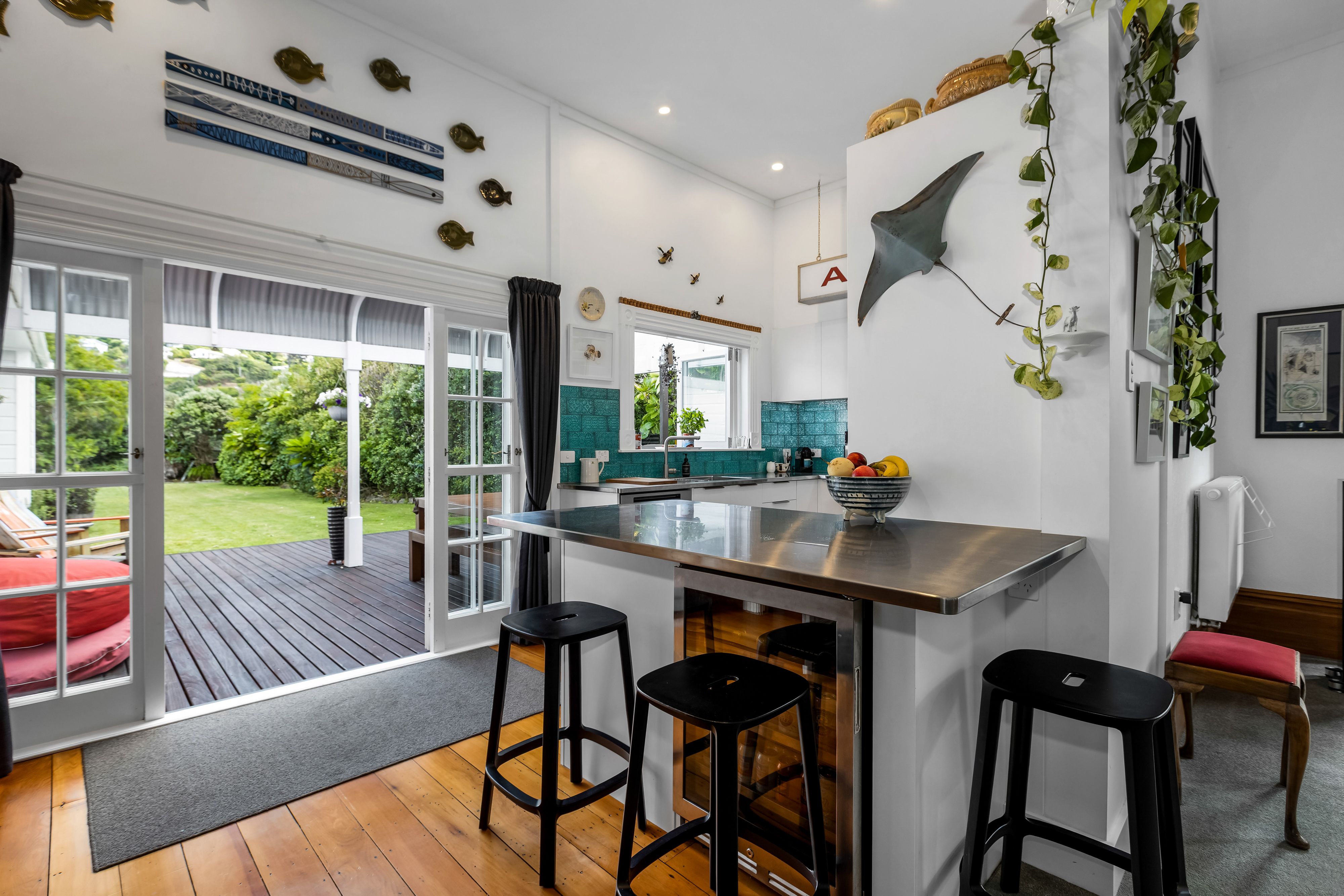 194 Onepu Road, Lyall Bay, Wellington City