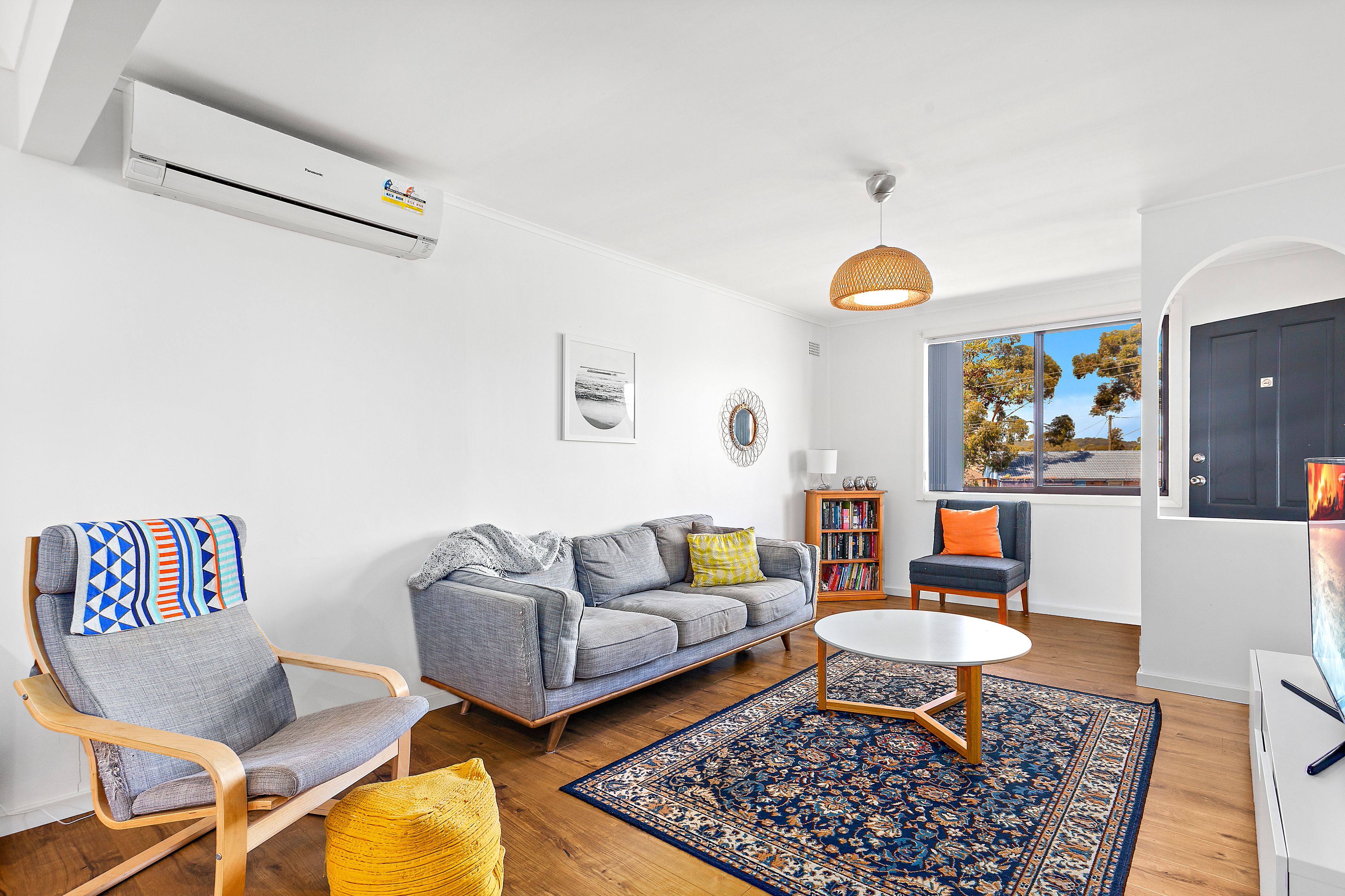 8 Mealing Avenue, Mount Warrigal, NSW 2528