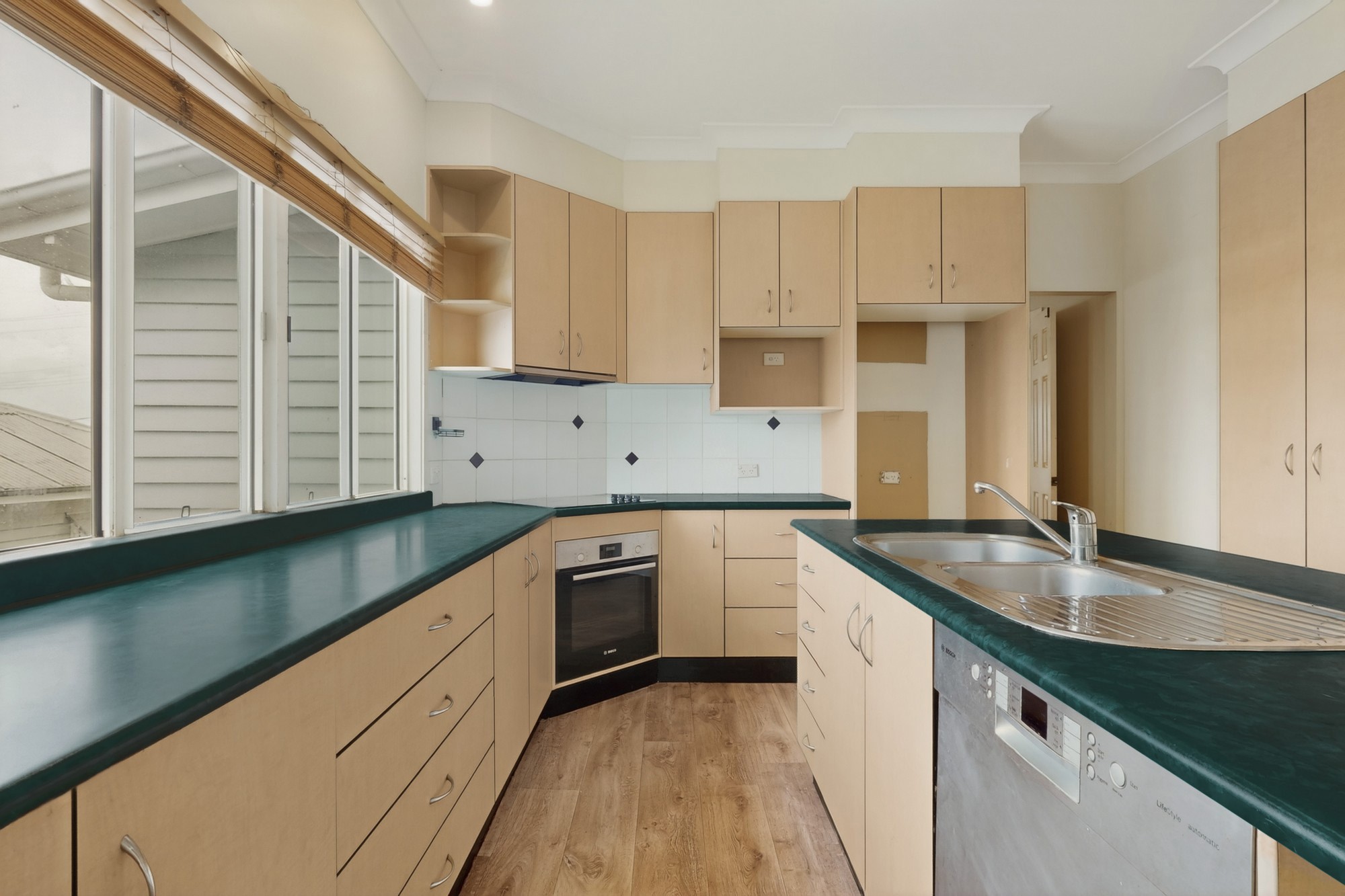 22 Durimbil Street, Camp Hill, QLD 4152