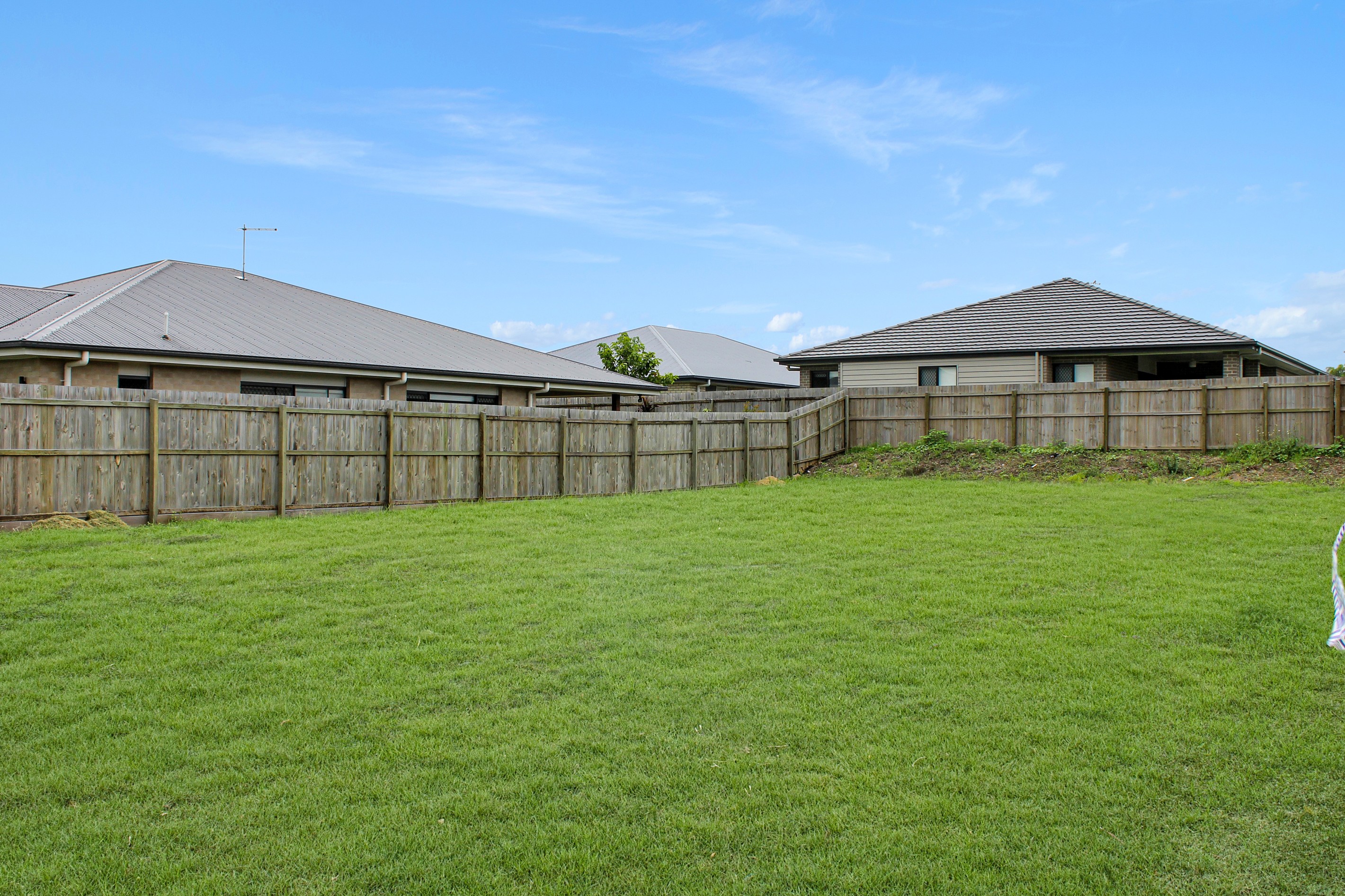 61 Wallace Street, Walloon, QLD 4306