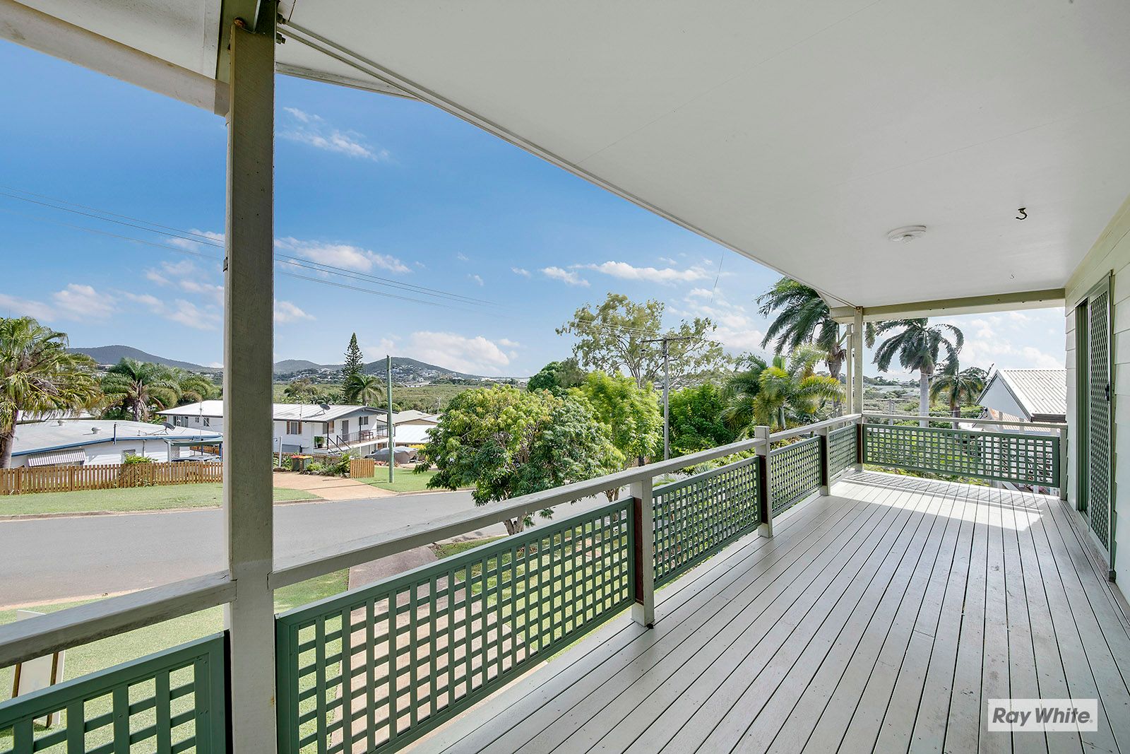 48 Dolphin Crescent, Taranganba, QLD 4703